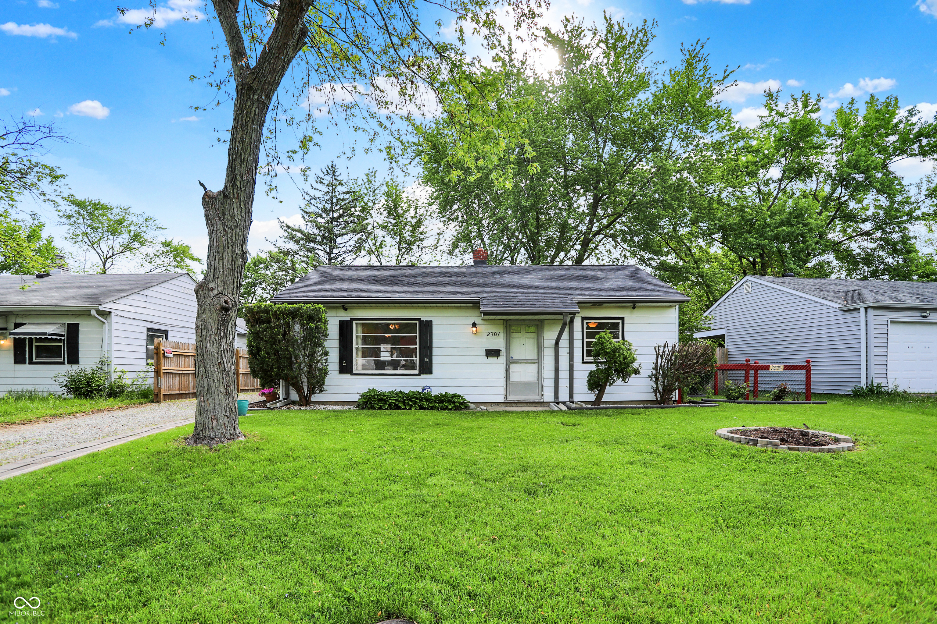 2307 Magnolia Place