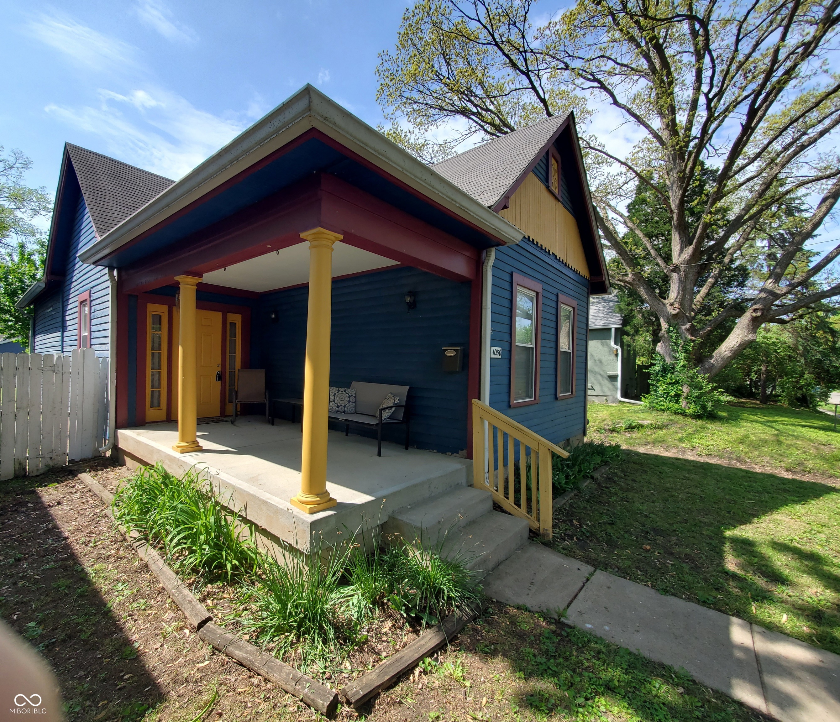 1050 Jefferson Avenue