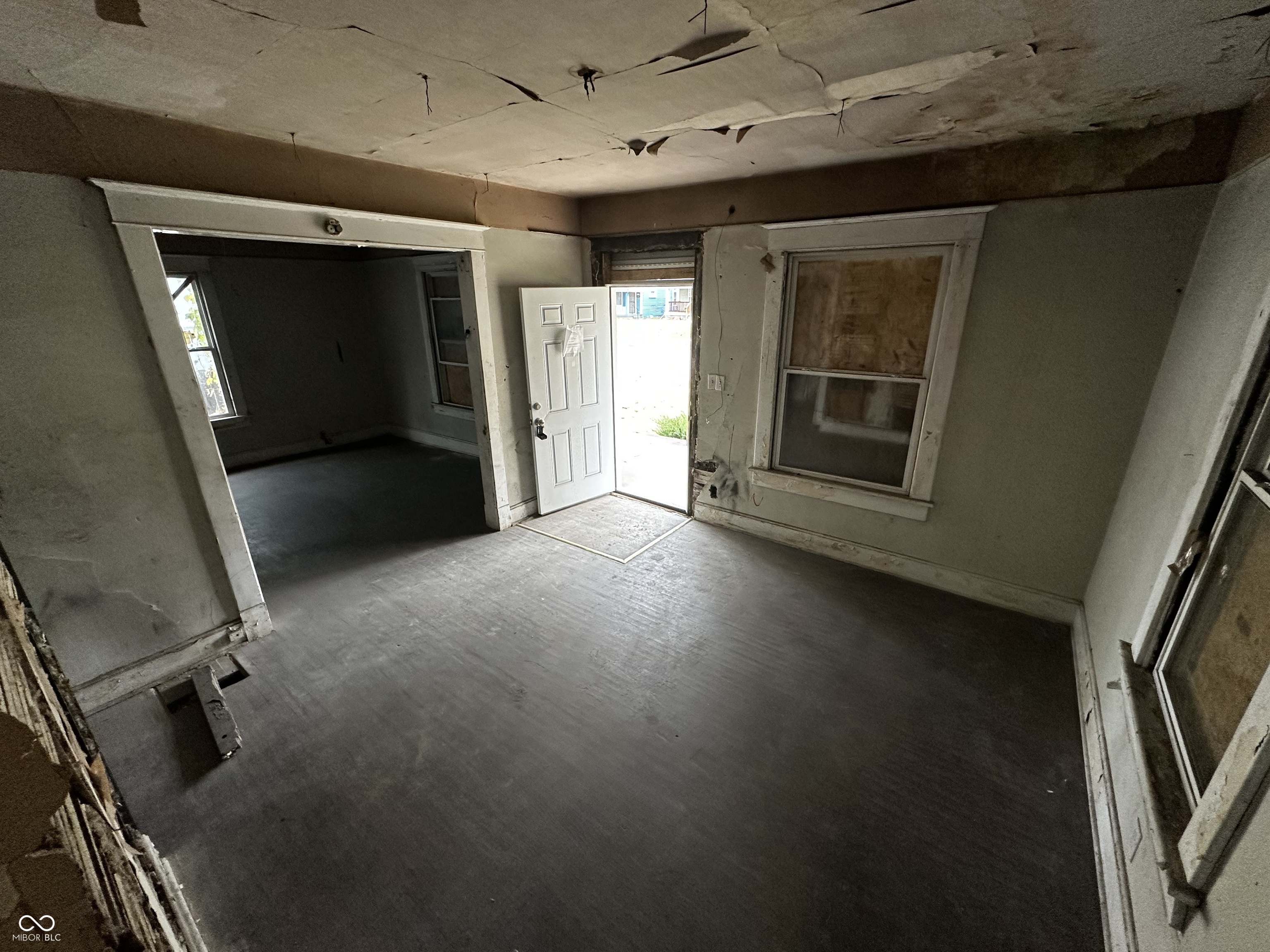 1210 N Rural Street