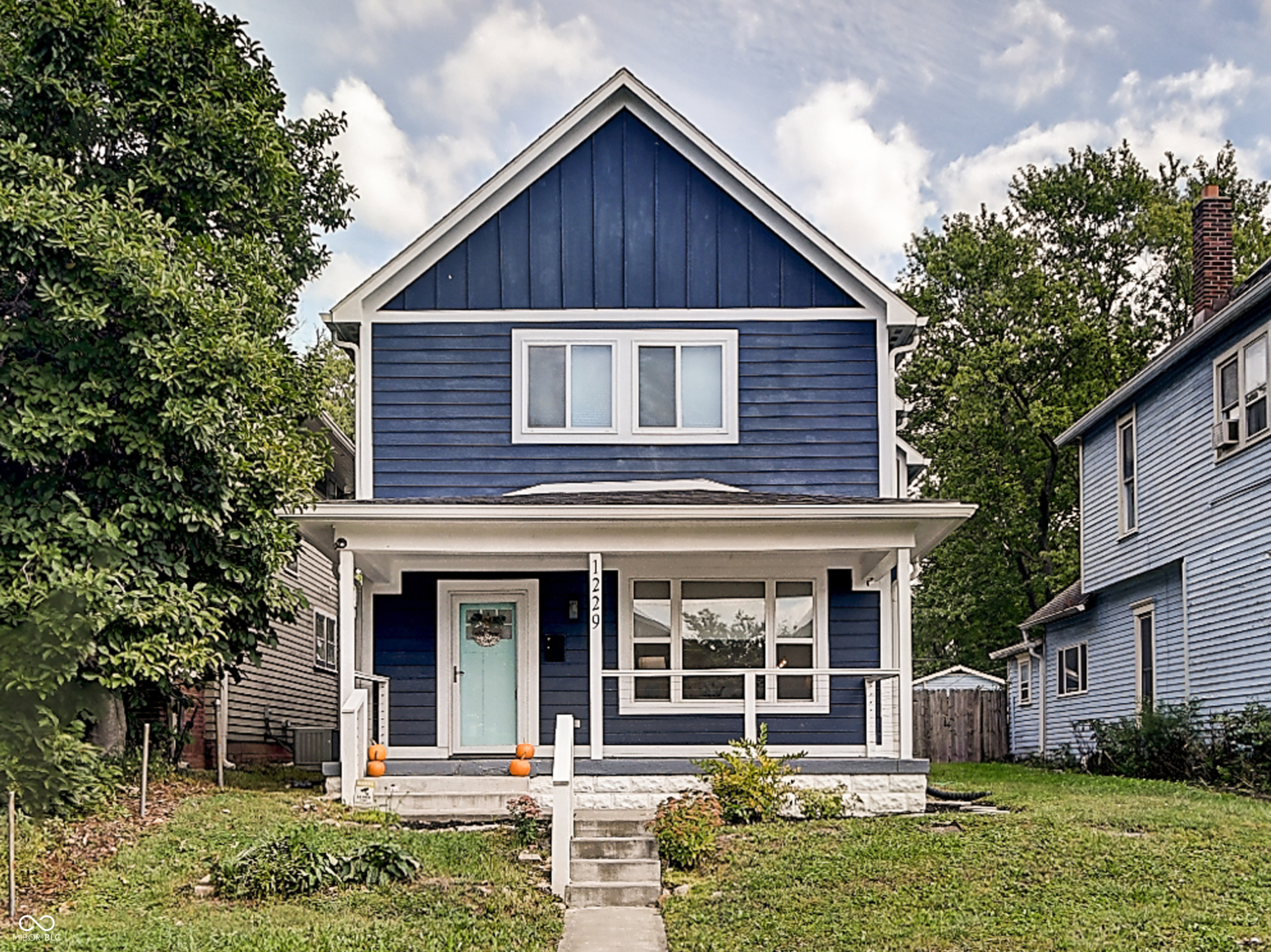 1229 N Keystone Avenue