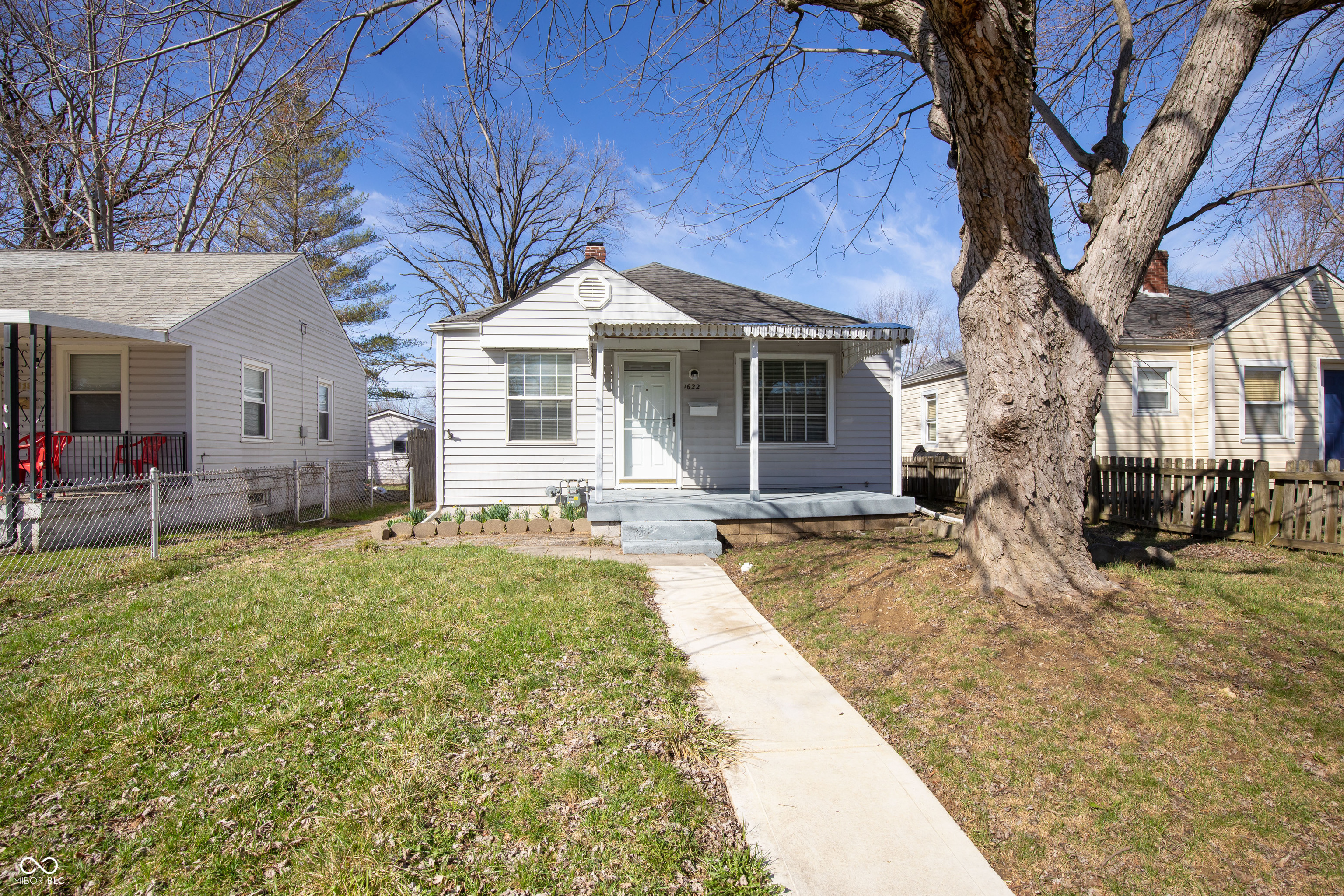 1622 N Linwood Avenue