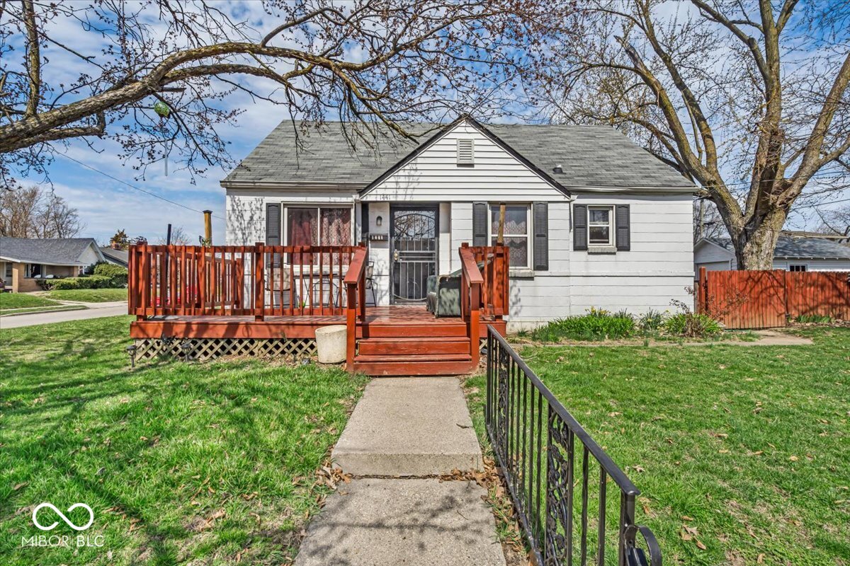 1441 N Euclid Avenue