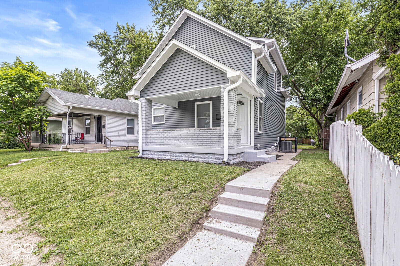 1425 N Grant Avenue