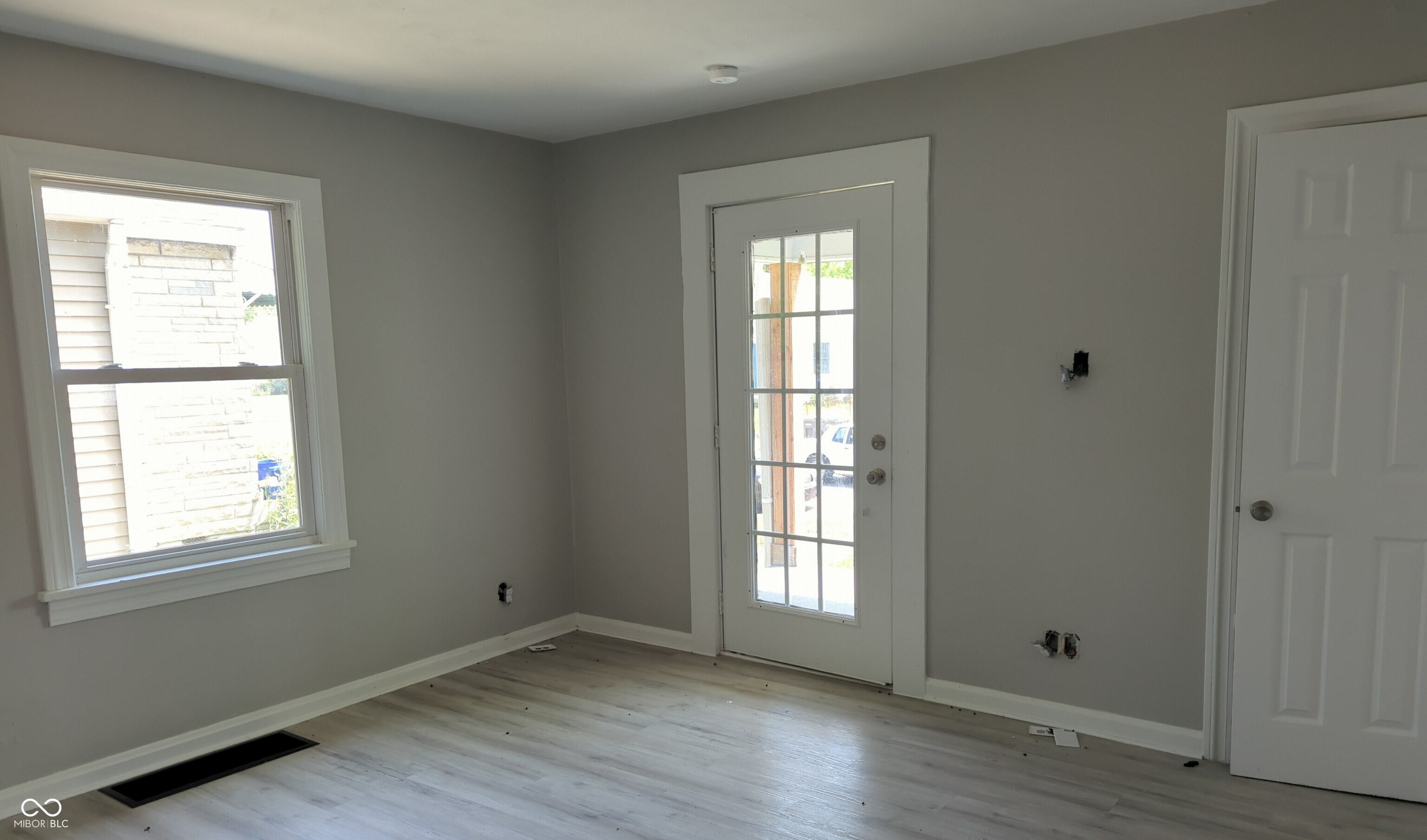 2018 N Bosart Avenue