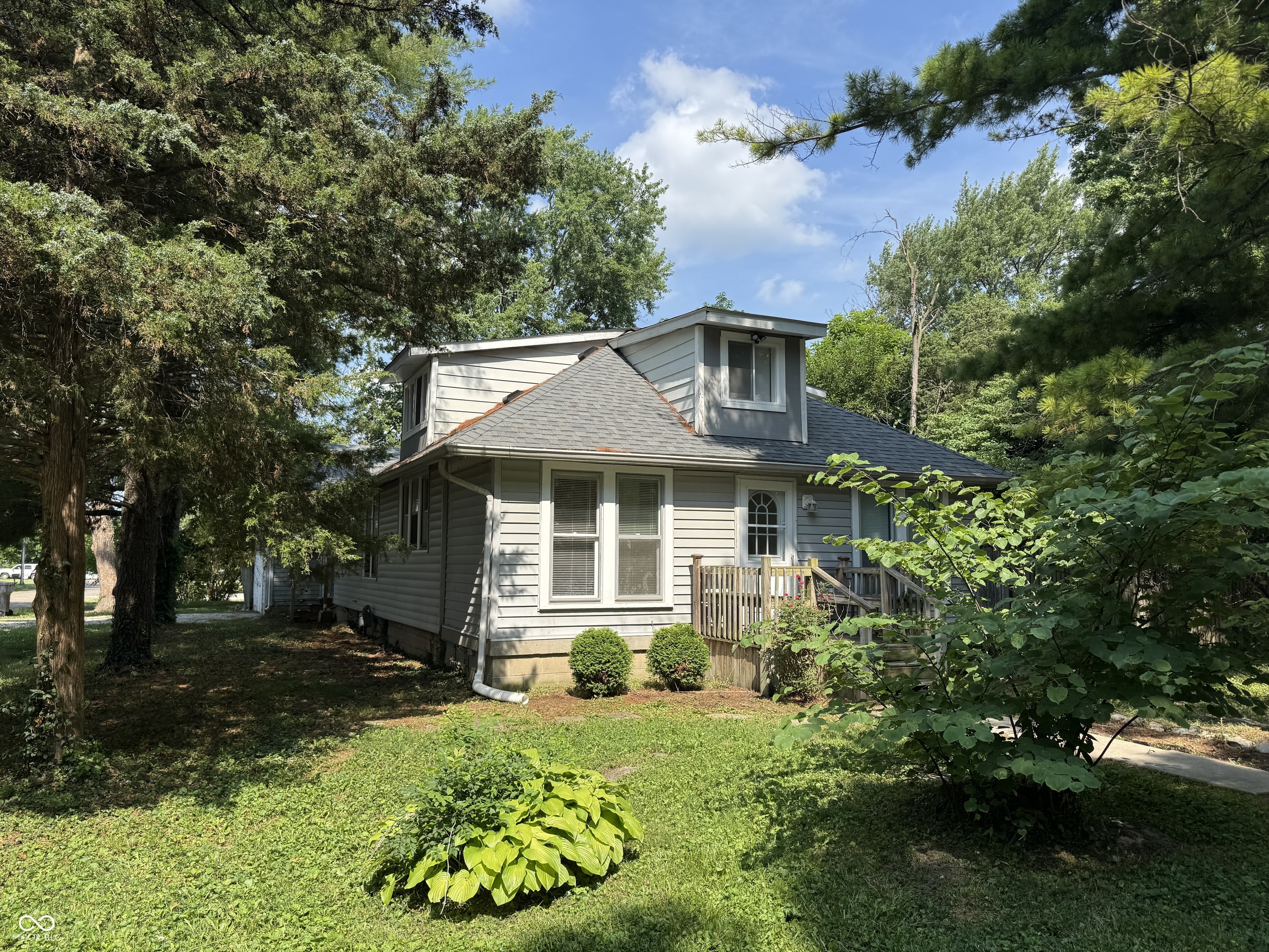 2002 N Audubon Road
