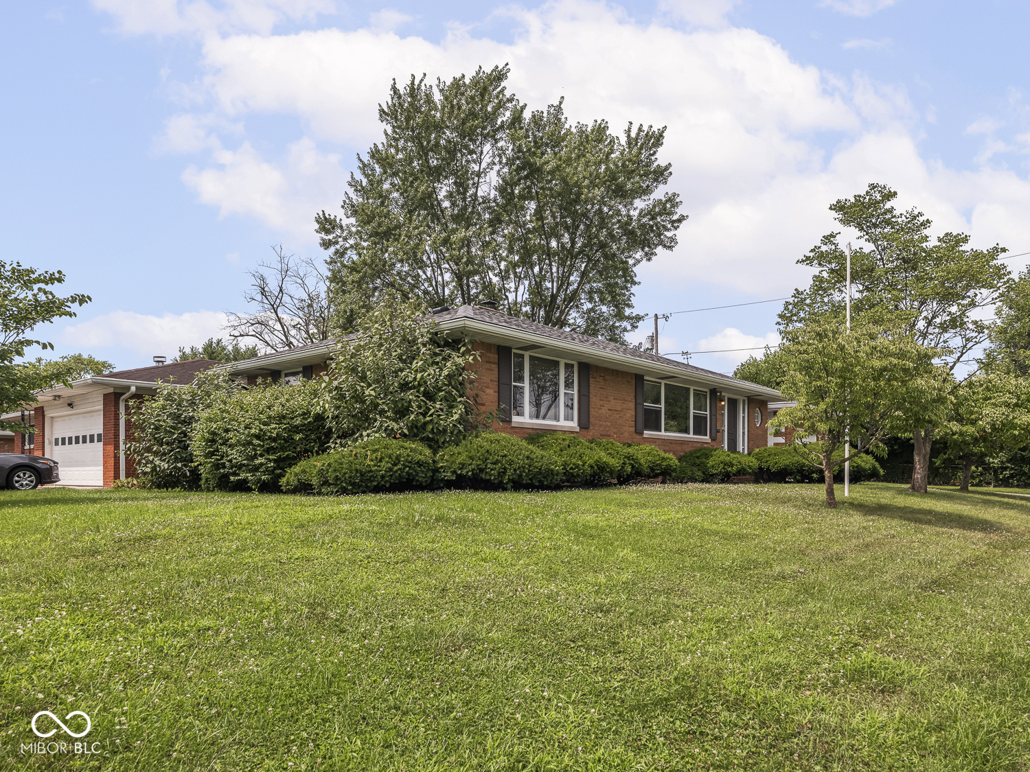 1056 N Audubon Road