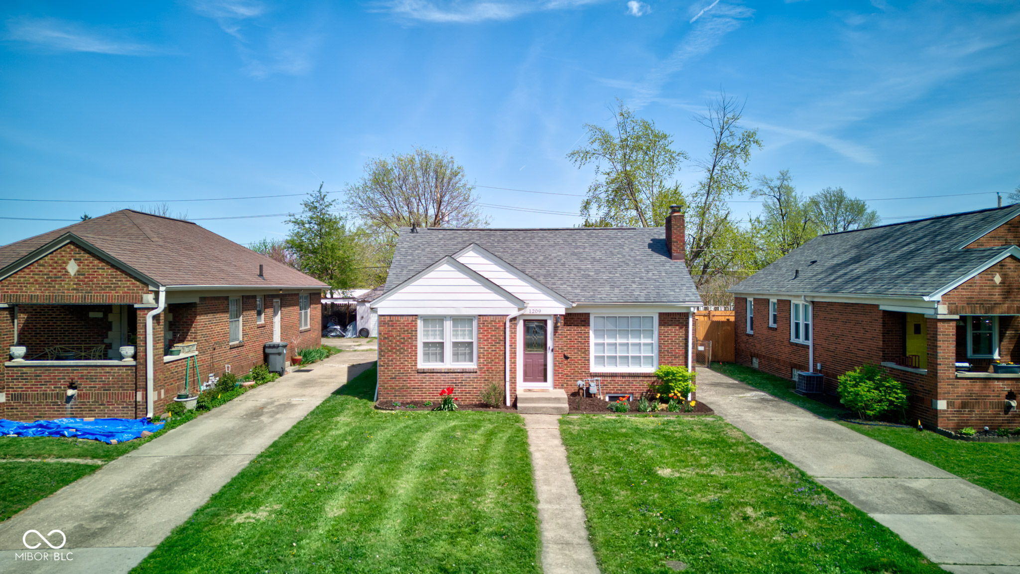 1209 N Downey Avenue