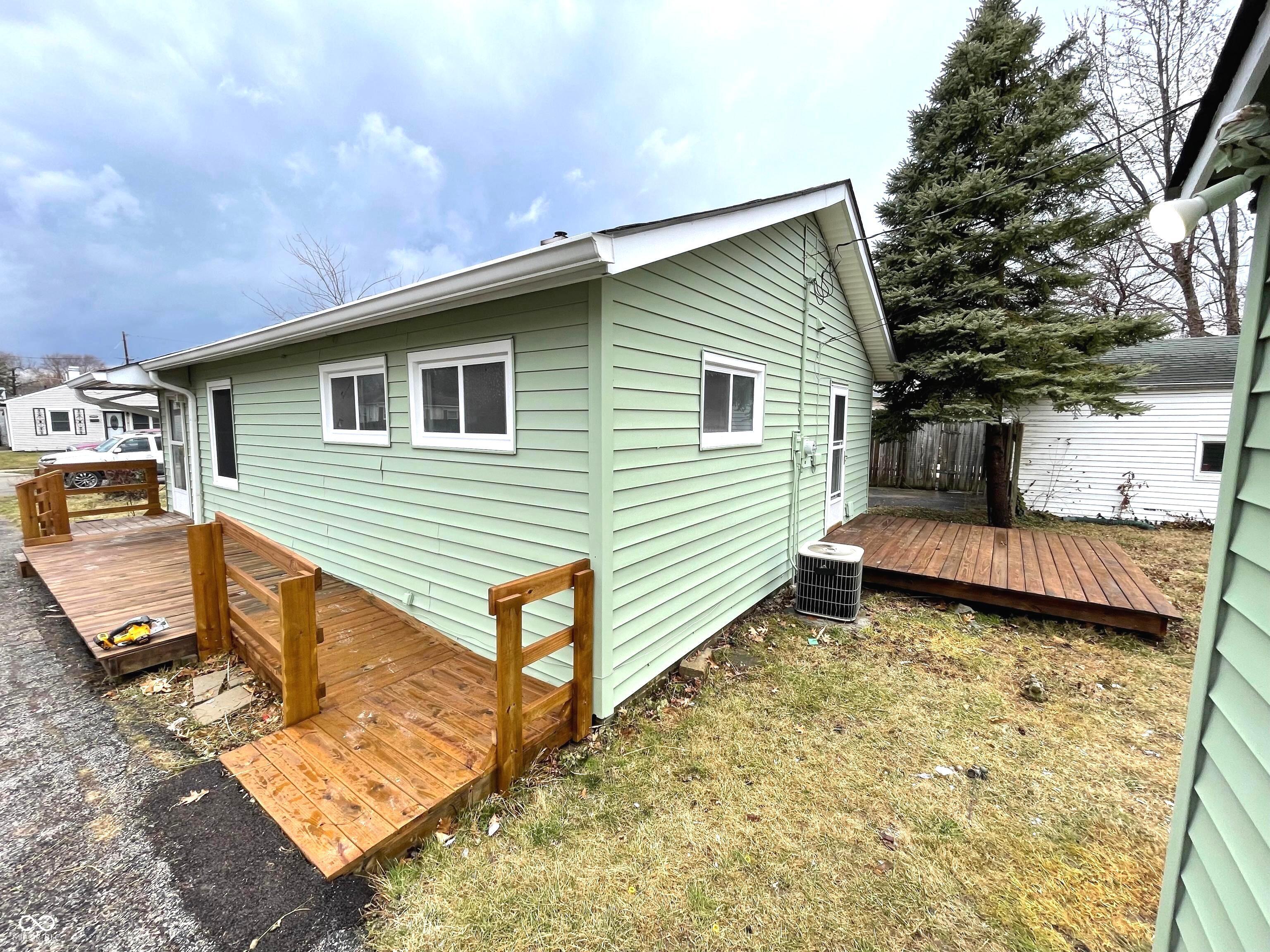 1801 Bauer Road