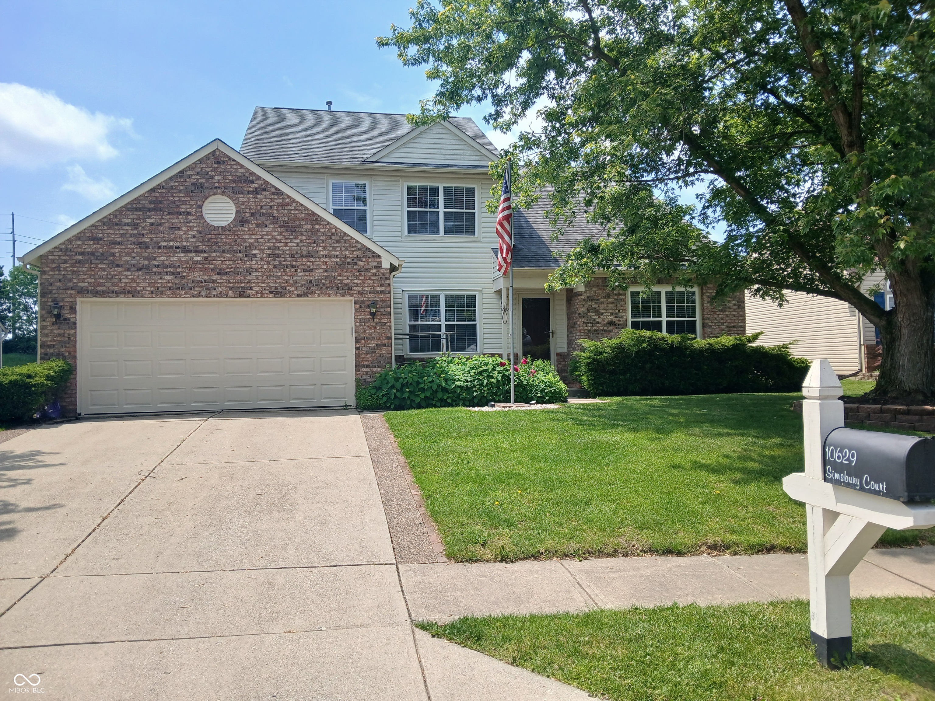 10629 Simsbury Court