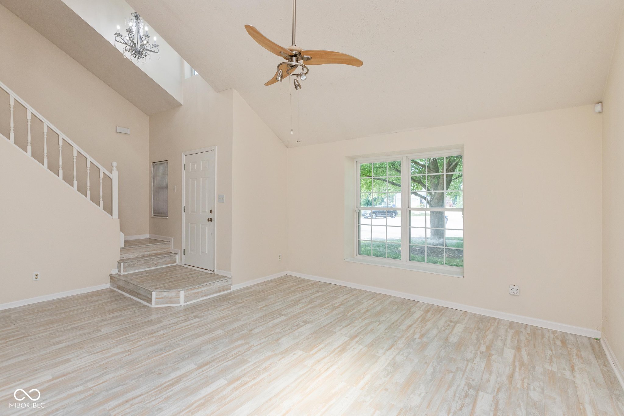 6118 Amber Court