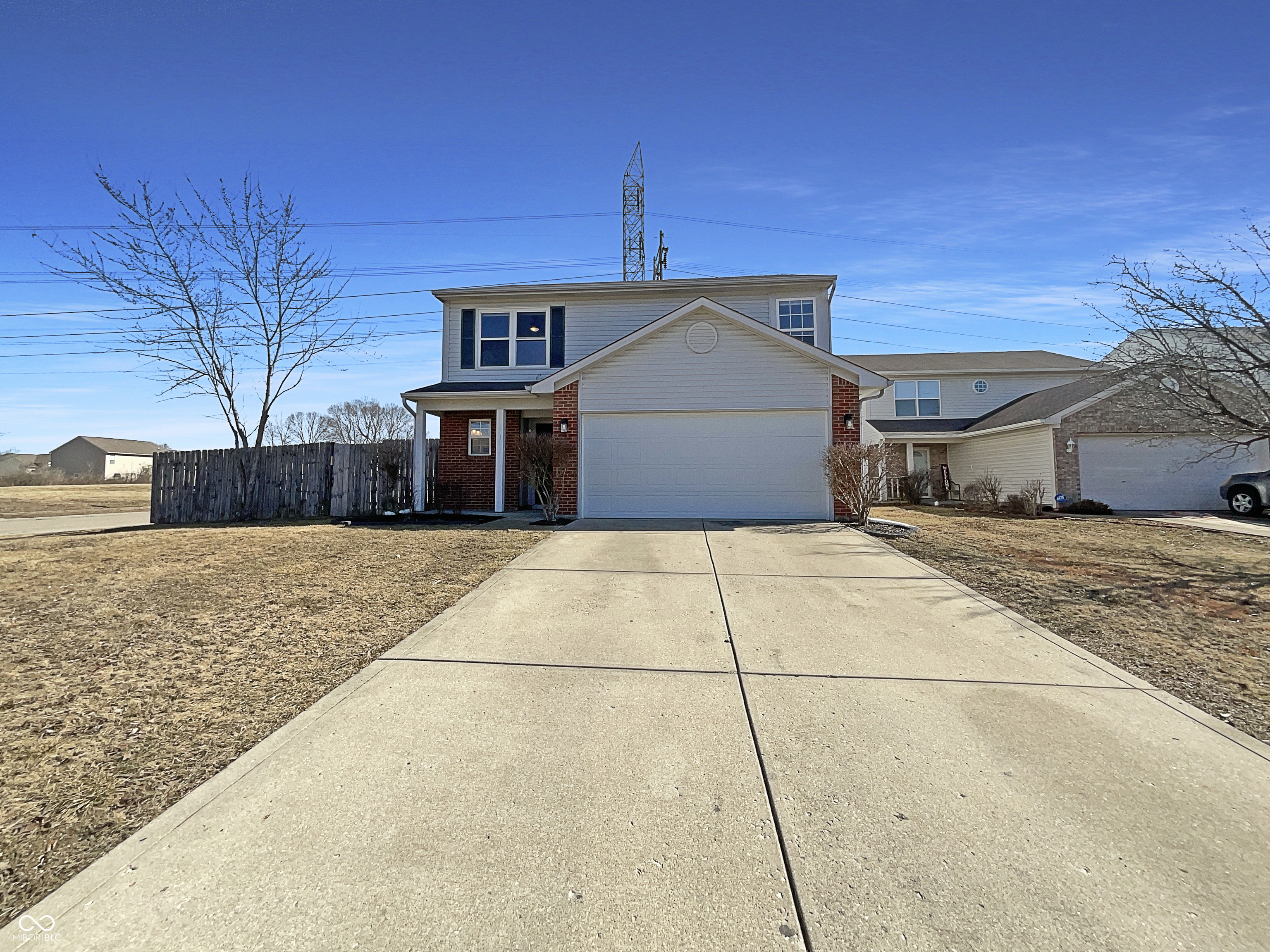 3951 Narrowleaf Court