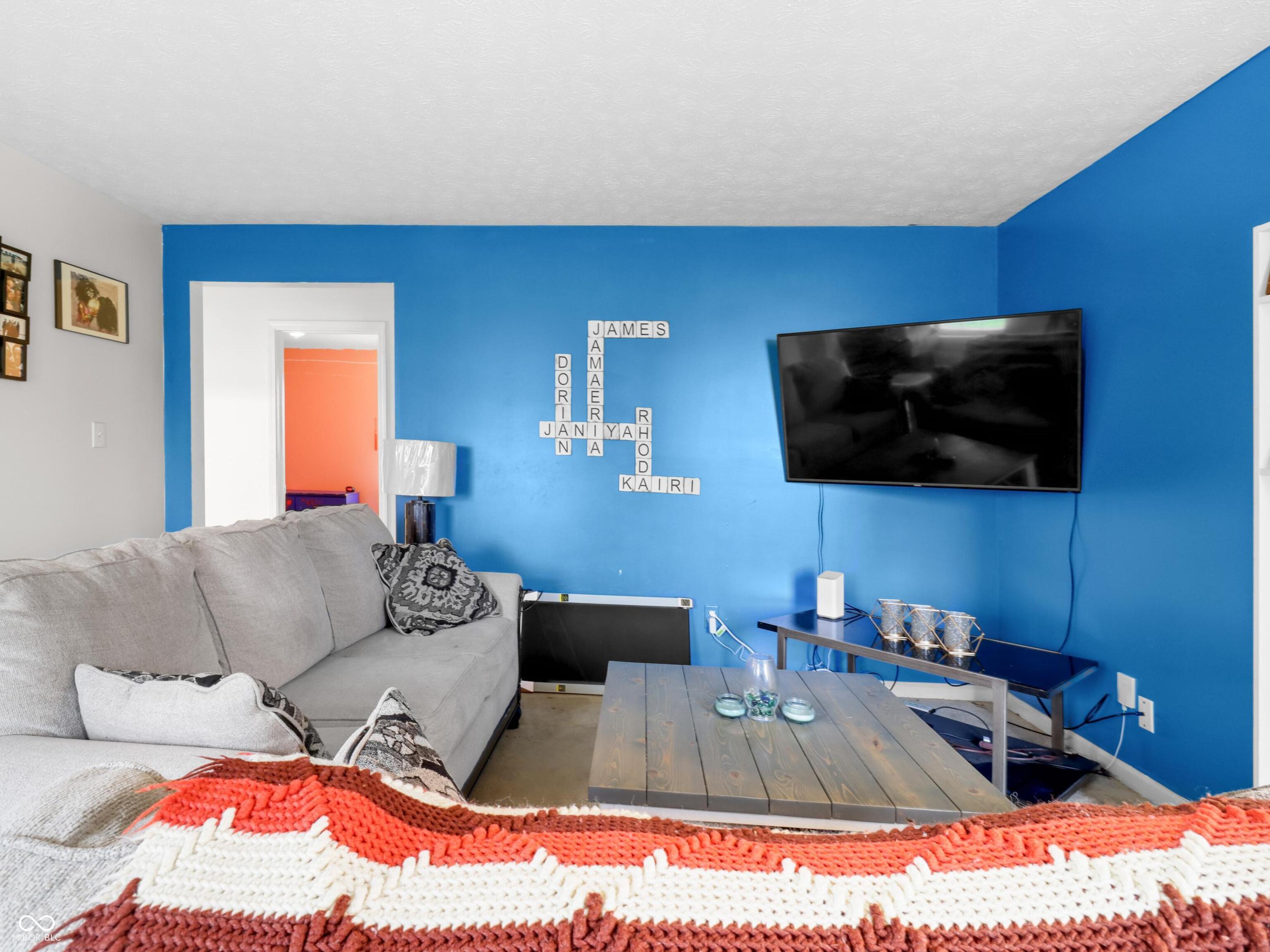11327 Cuyahoga Drive