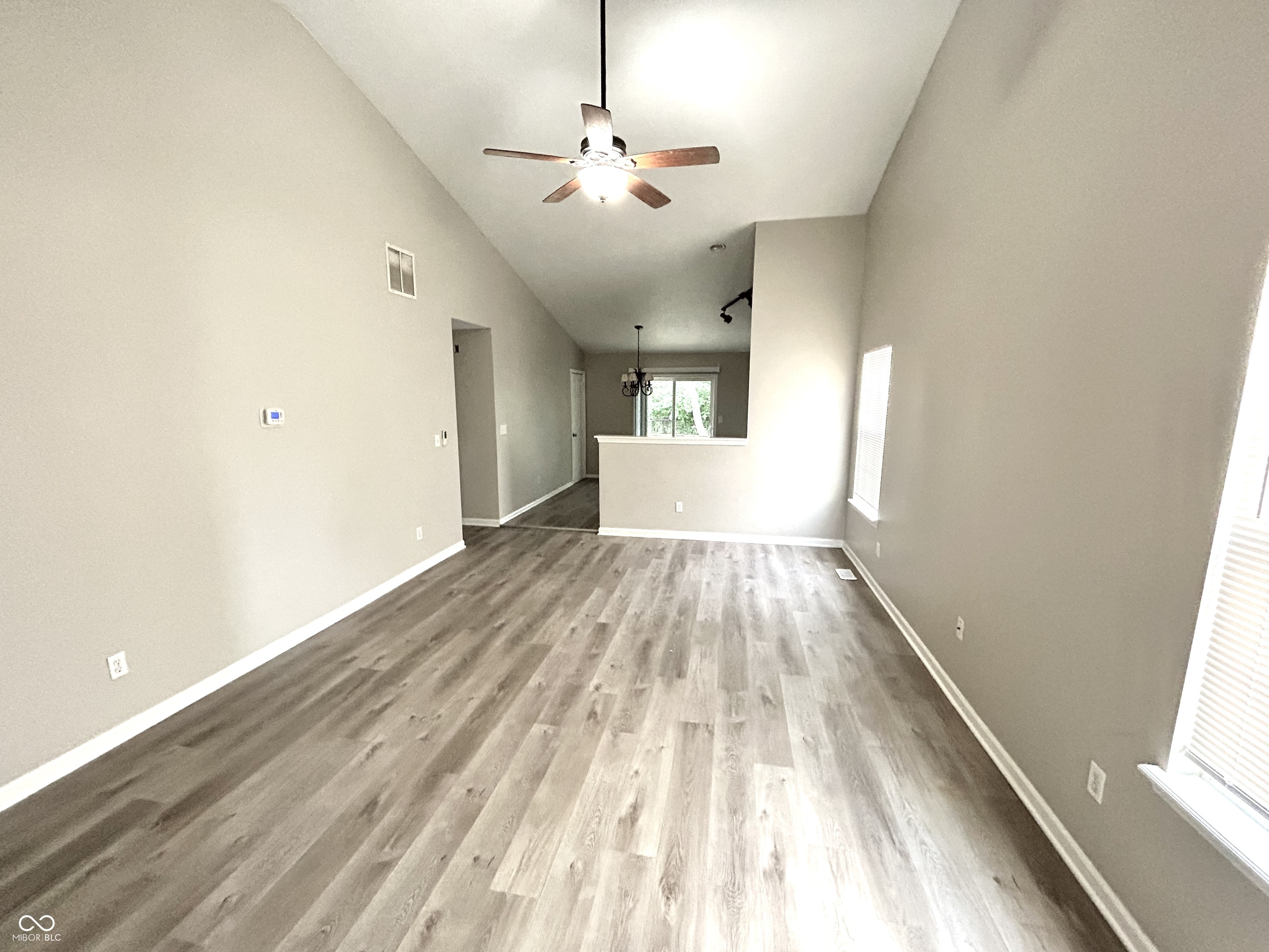 10922 Snowdrop Way