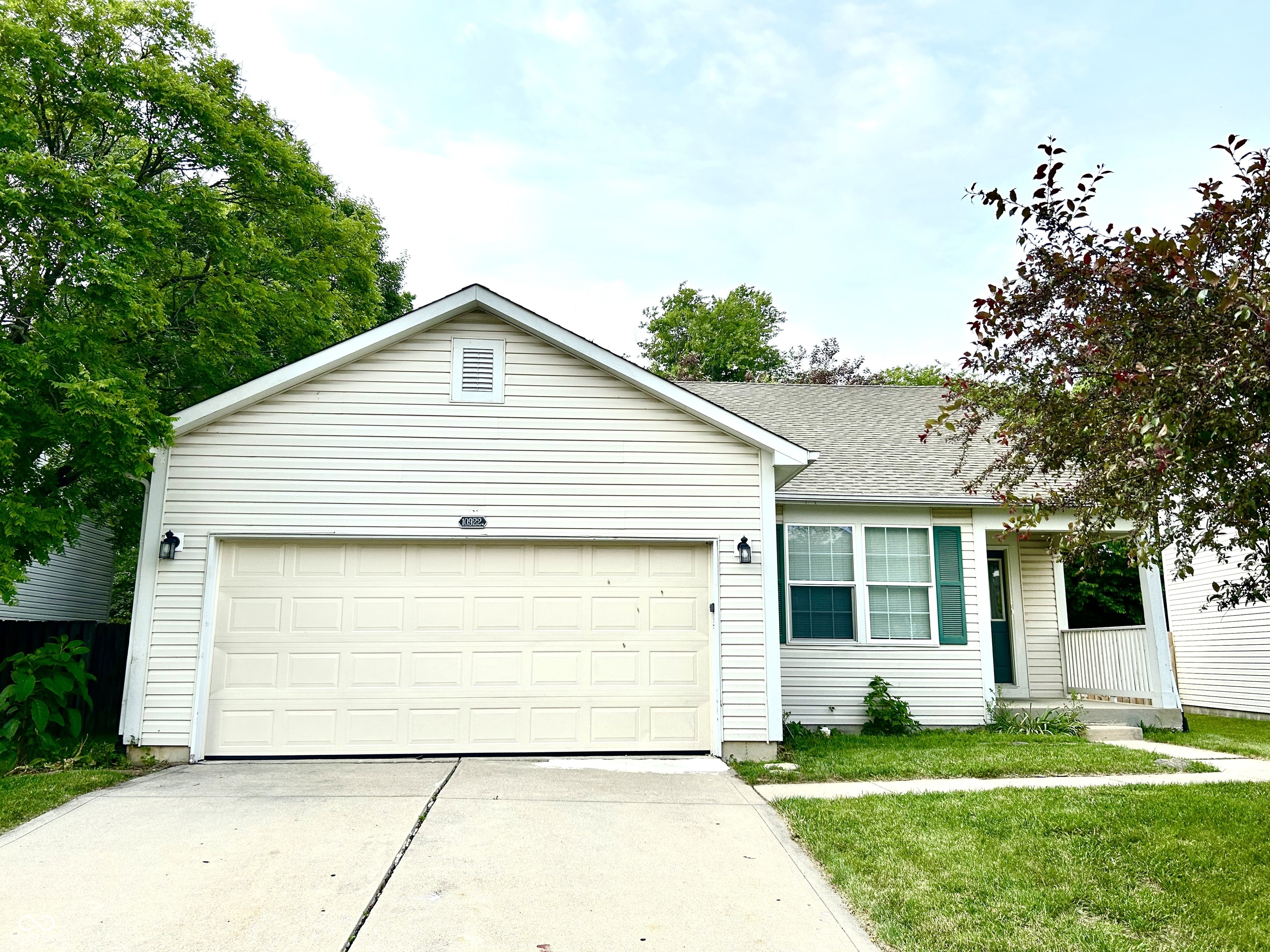 10922 Snowdrop Way