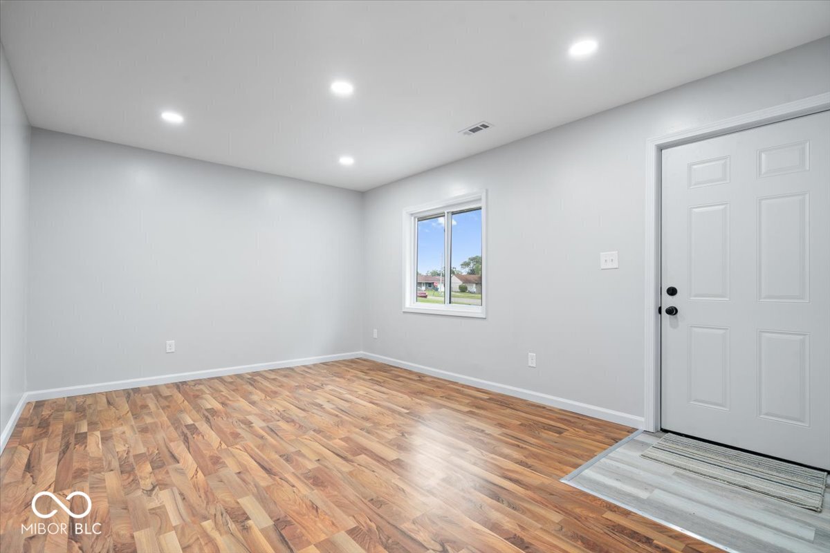 9526 Burrwood Court