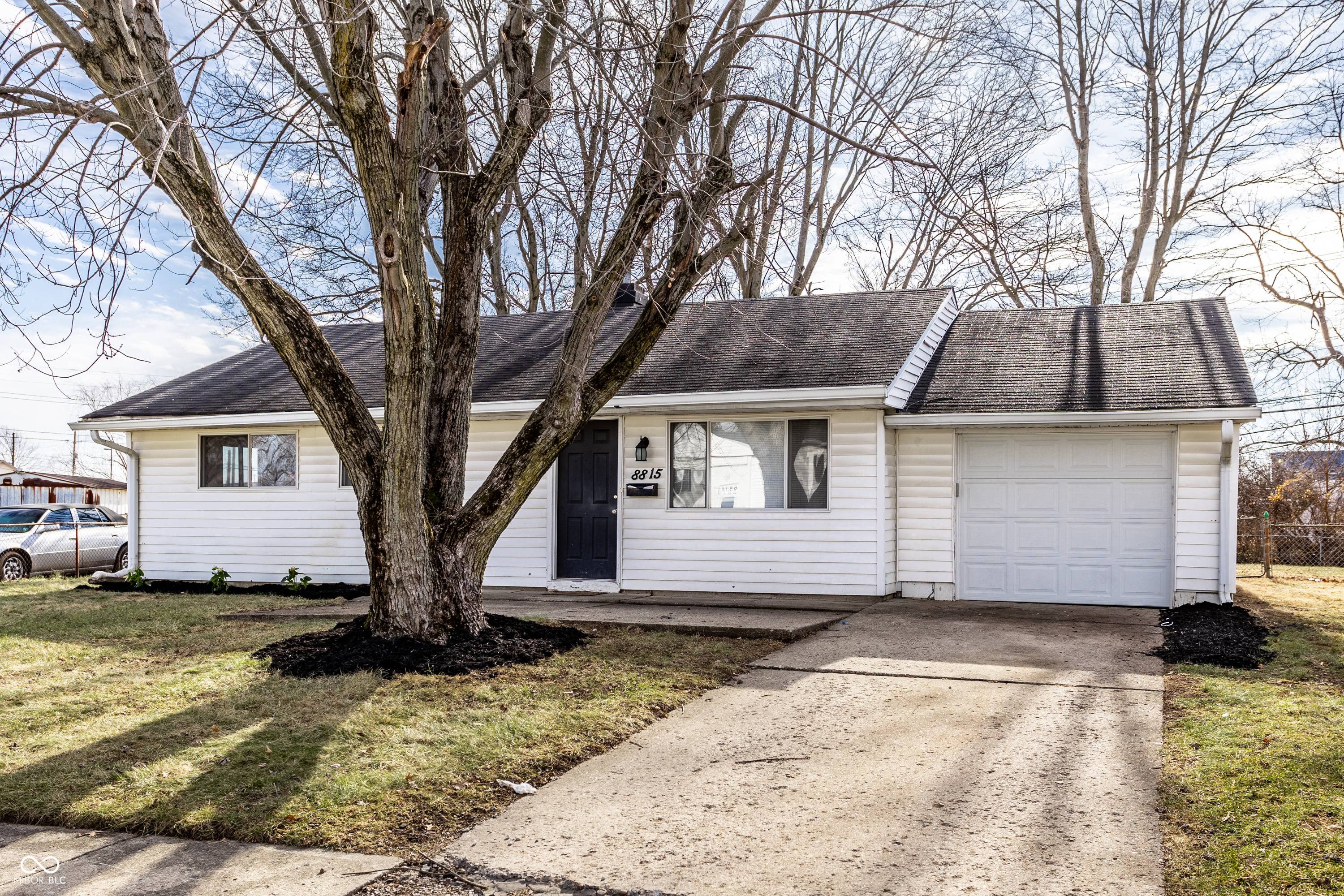 8815 Frontenac Road