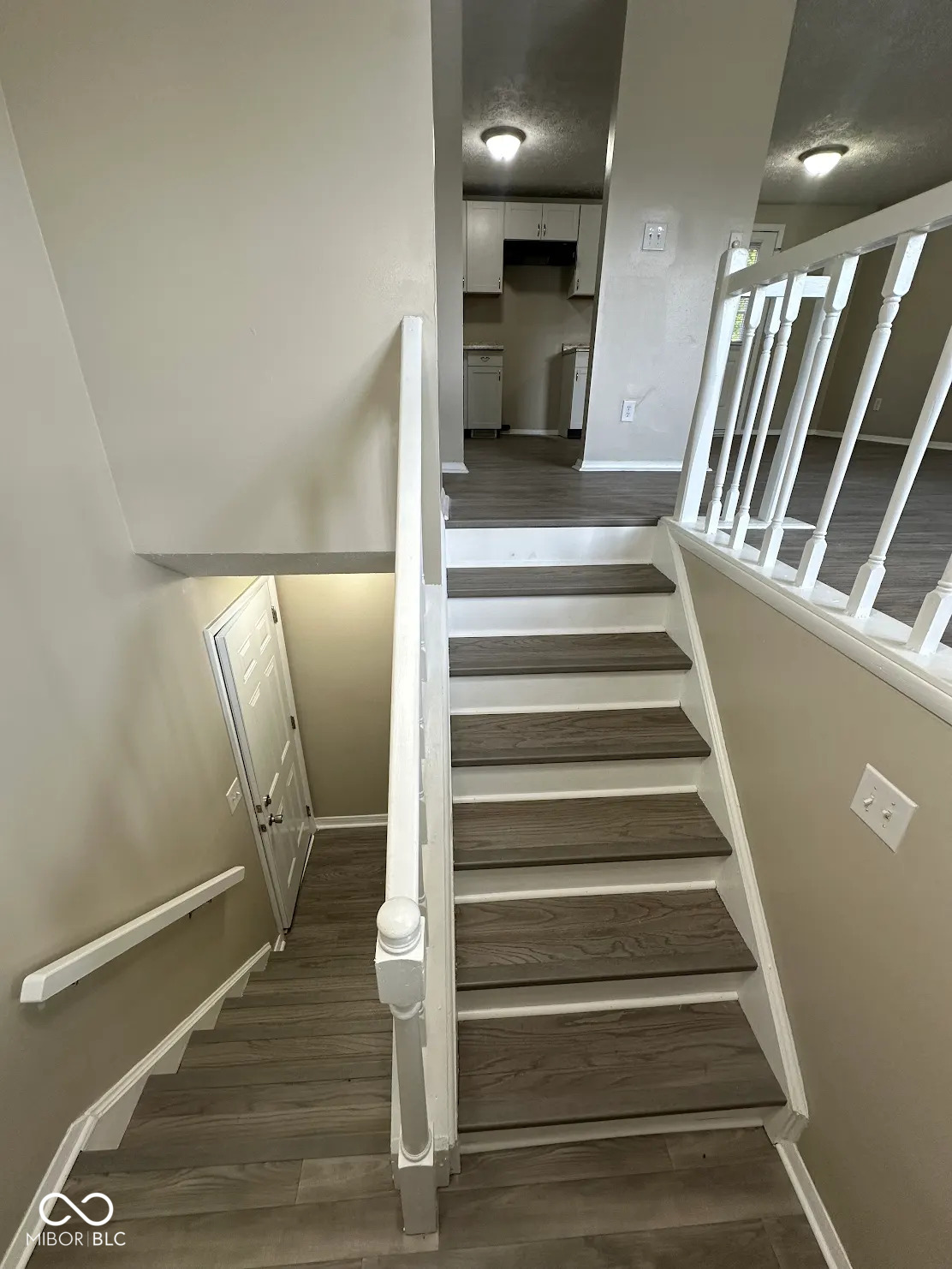10316 Woodhaven Circle