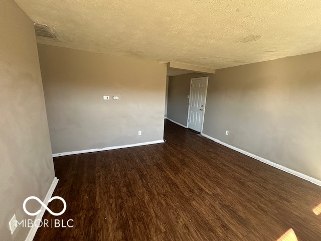 2306 John Glenn Court