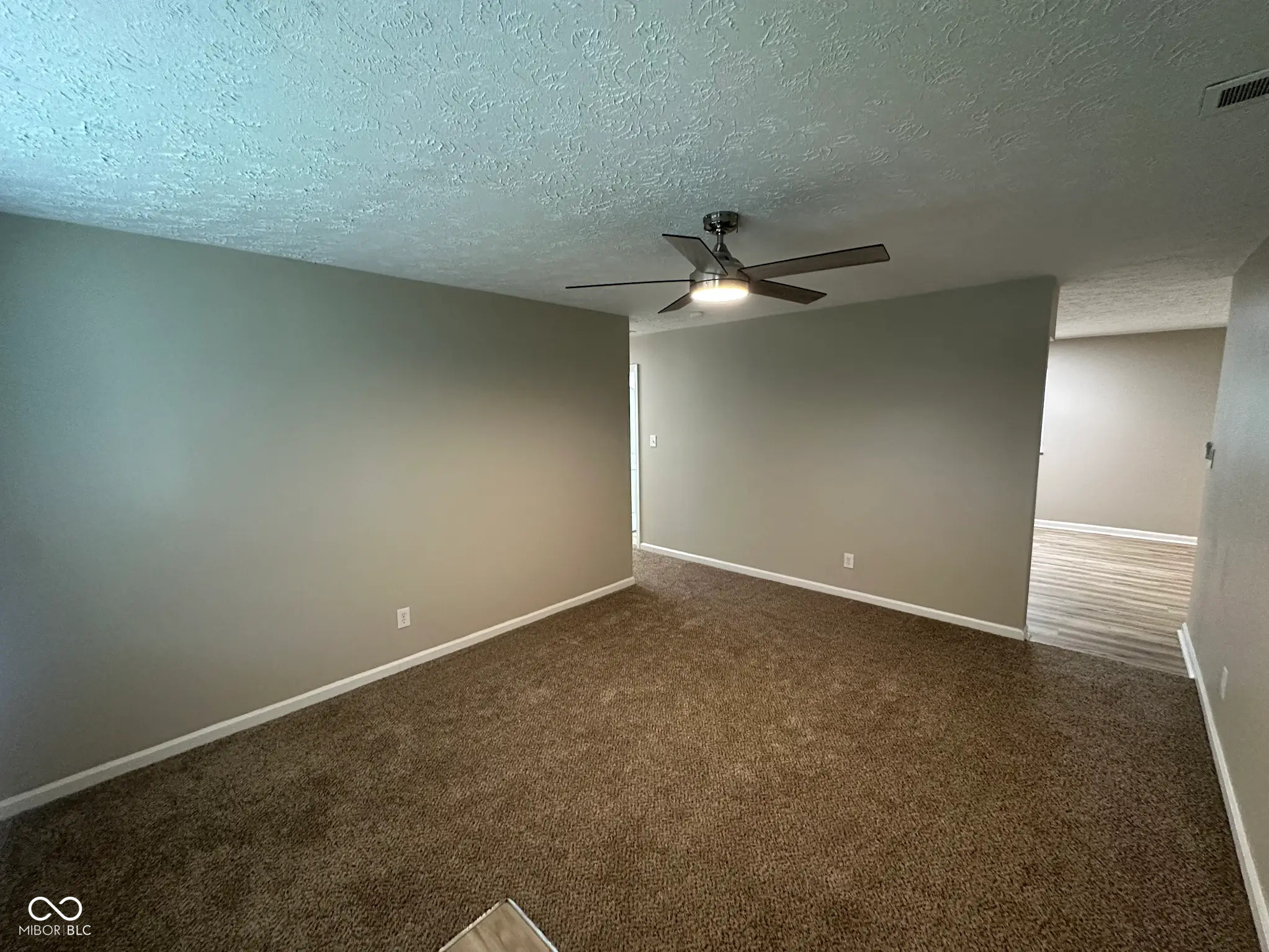 2453 Larnie Lane