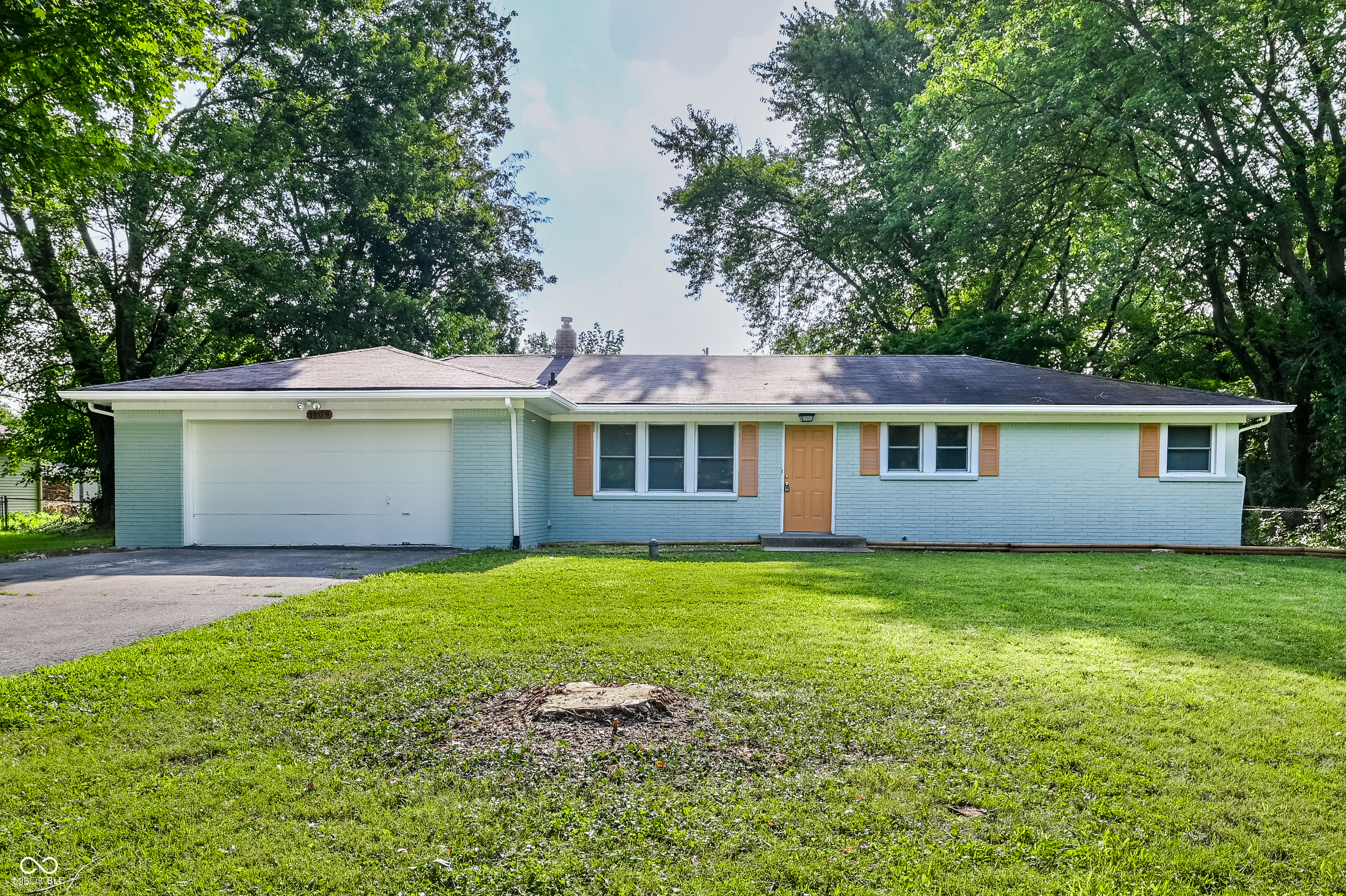 1109 Schleicher Avenue