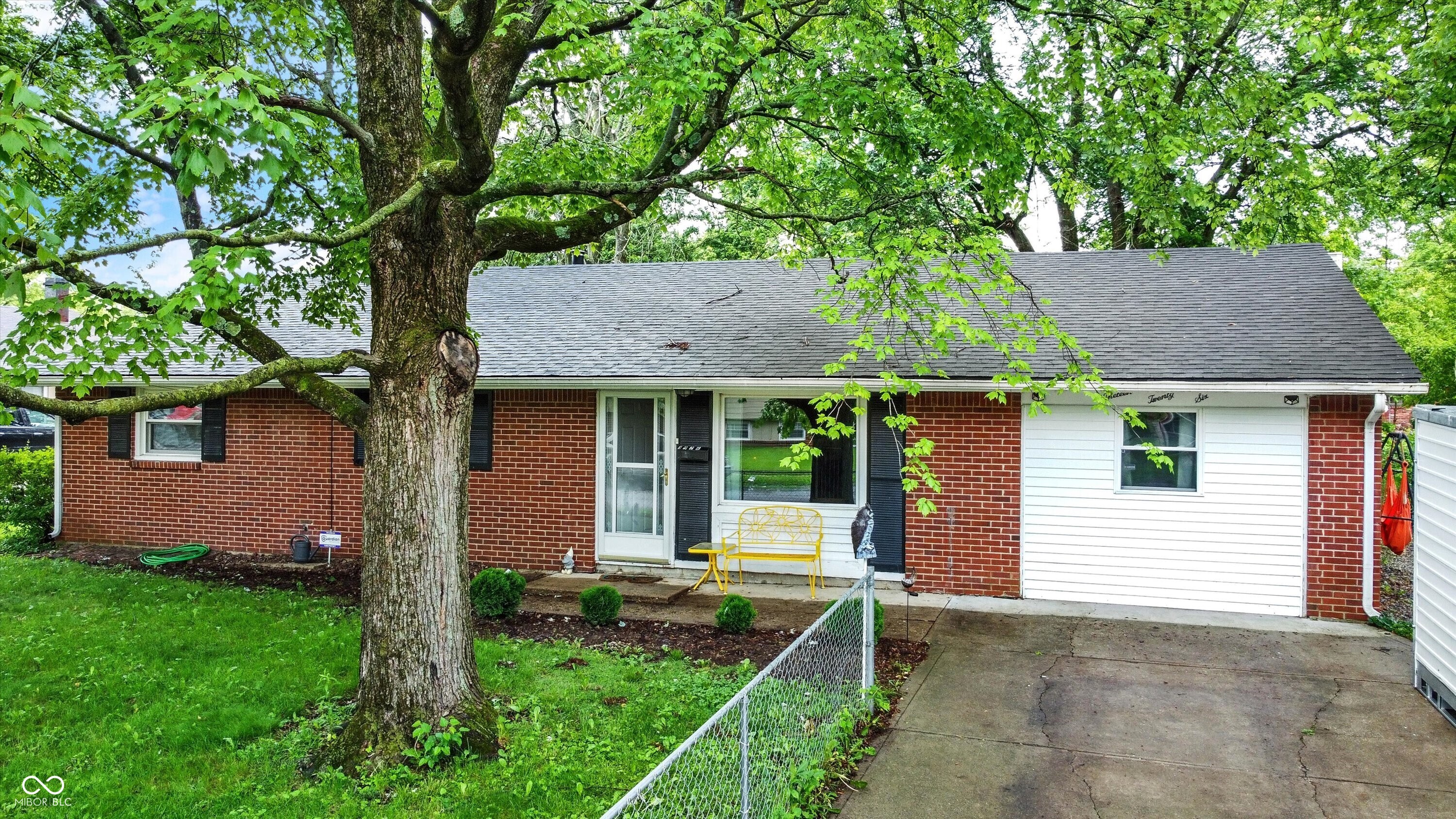 1926 Fairmont Court