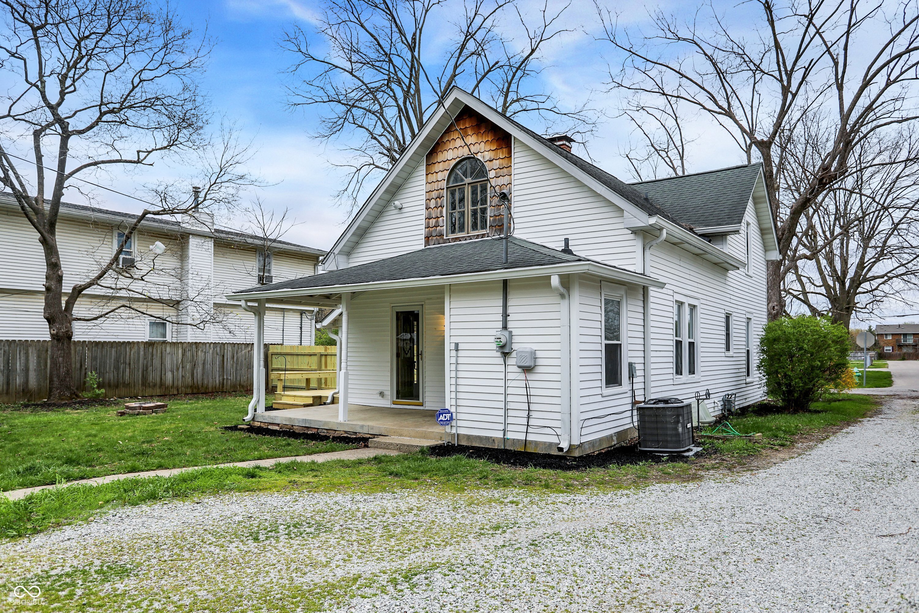 221 N Munsie Street