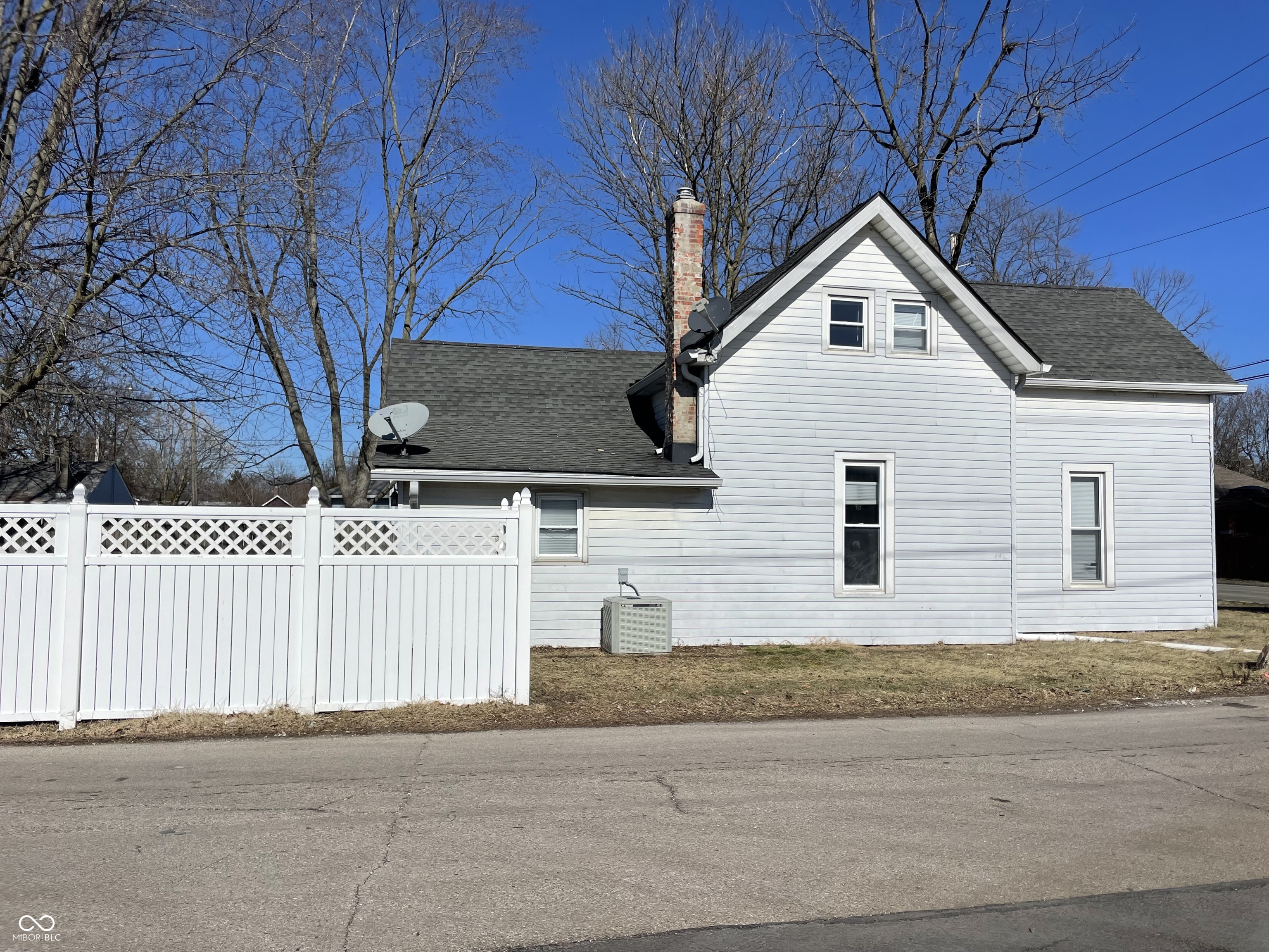 30 N Muessing Street