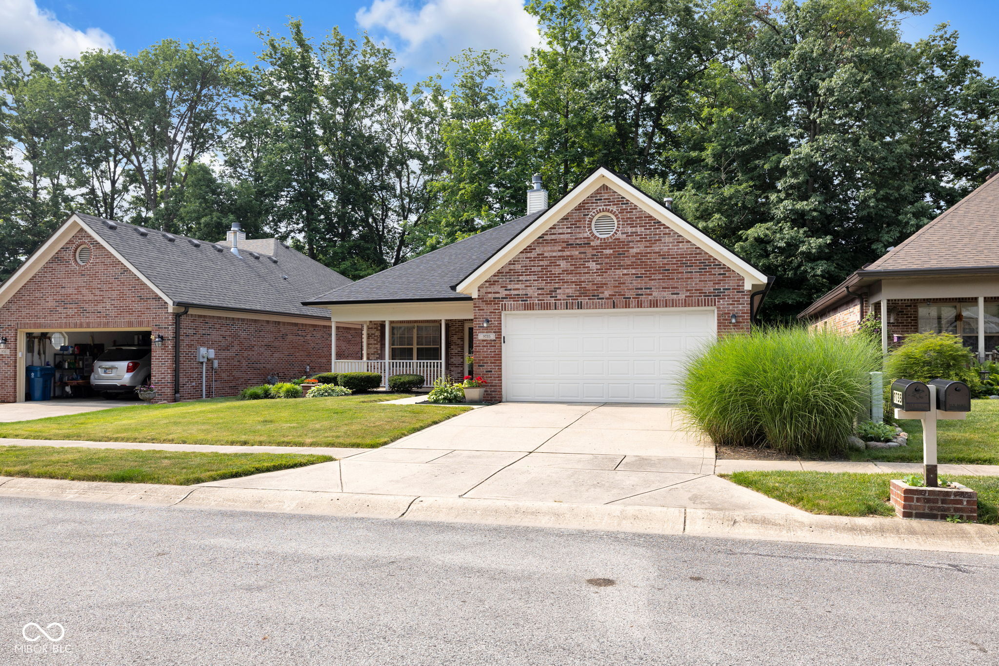 9735 Woodsong Lane