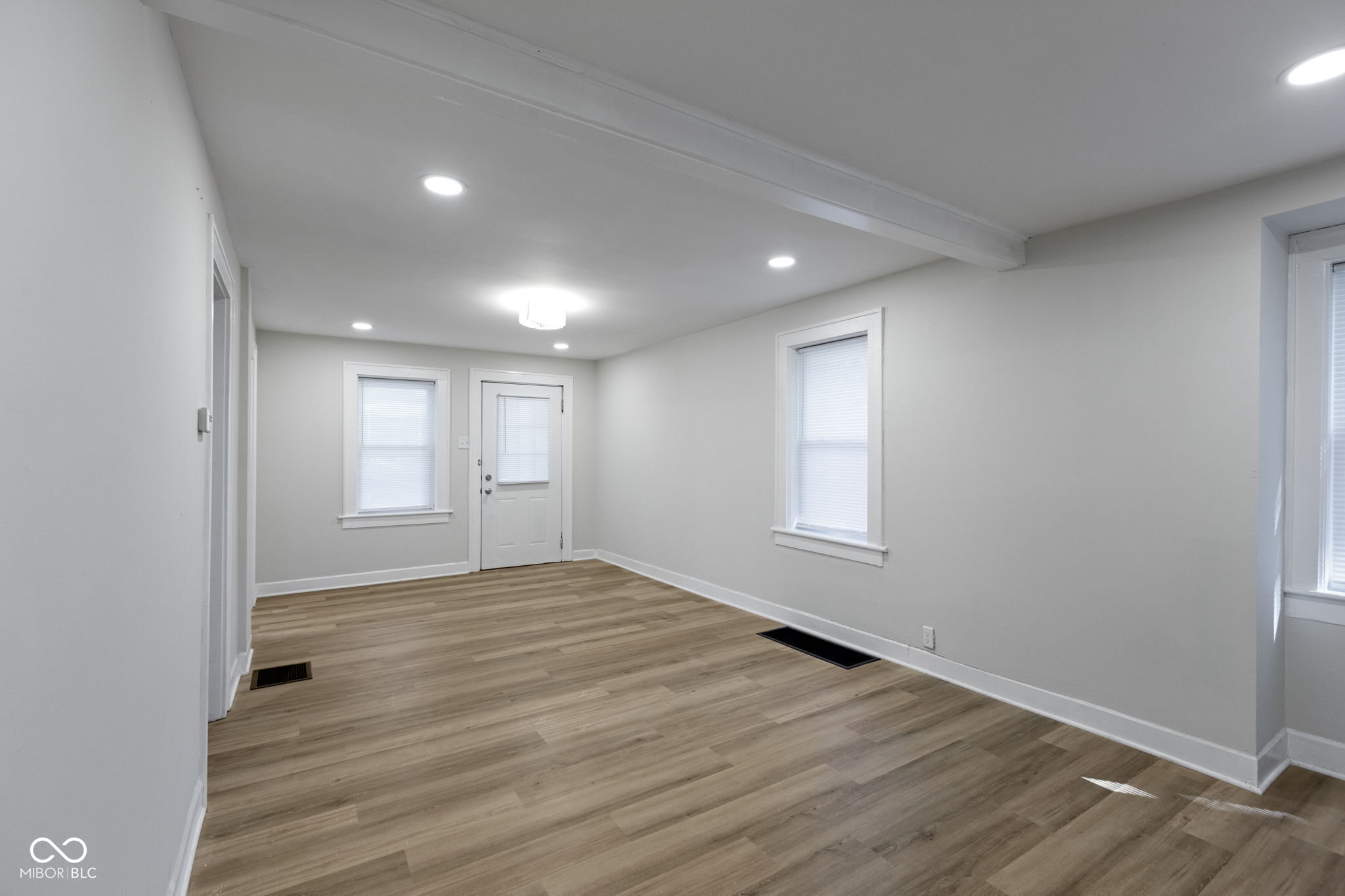 340 N Eaton Avenue
