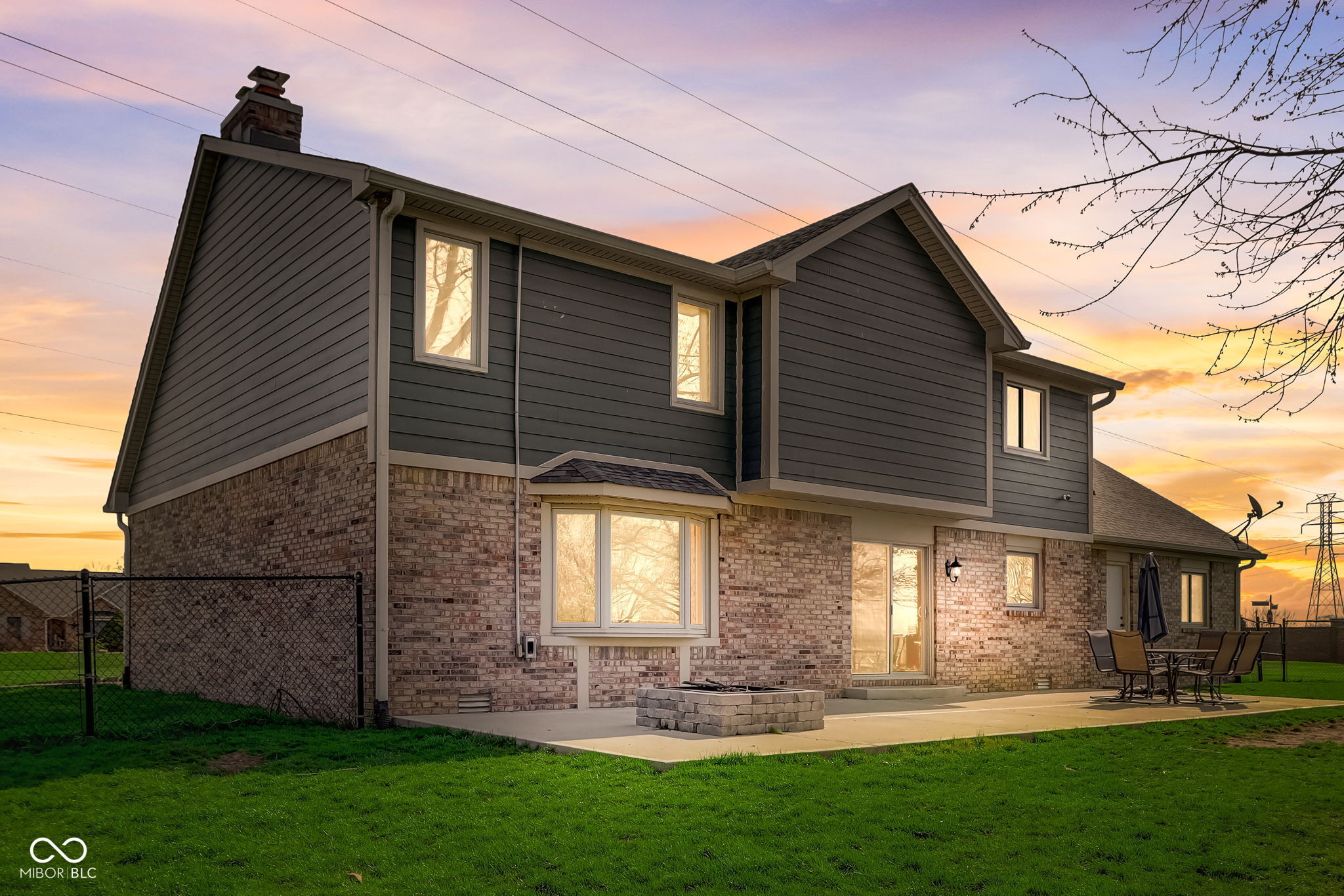 4940 Sundance Trail