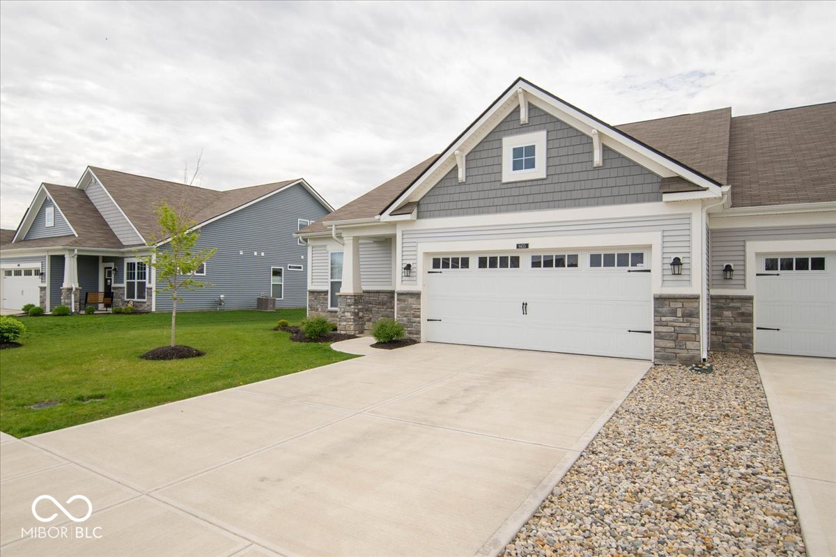 9455 Orchard Cove Drive