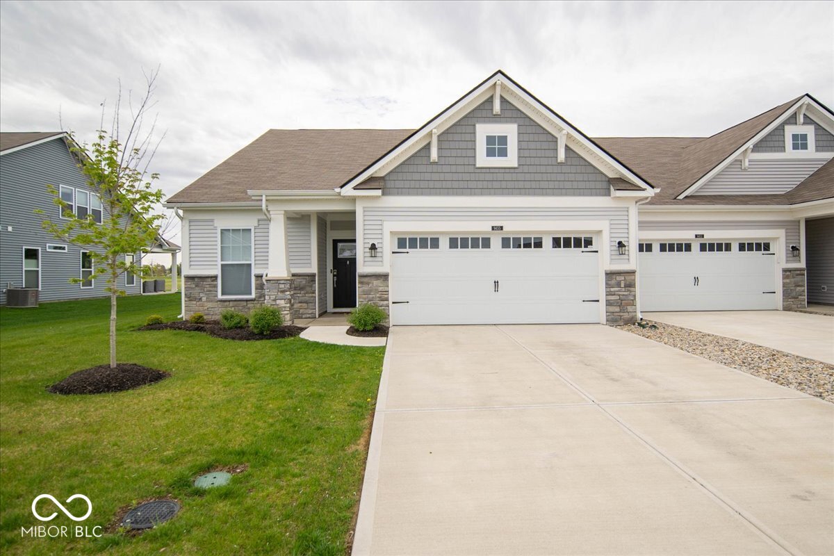 9455 Orchard Cove Drive