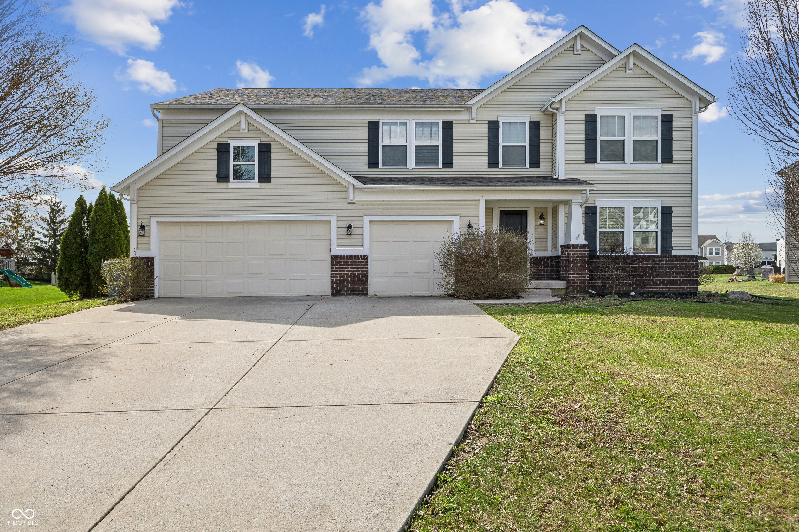 4747 Summit Lake Place