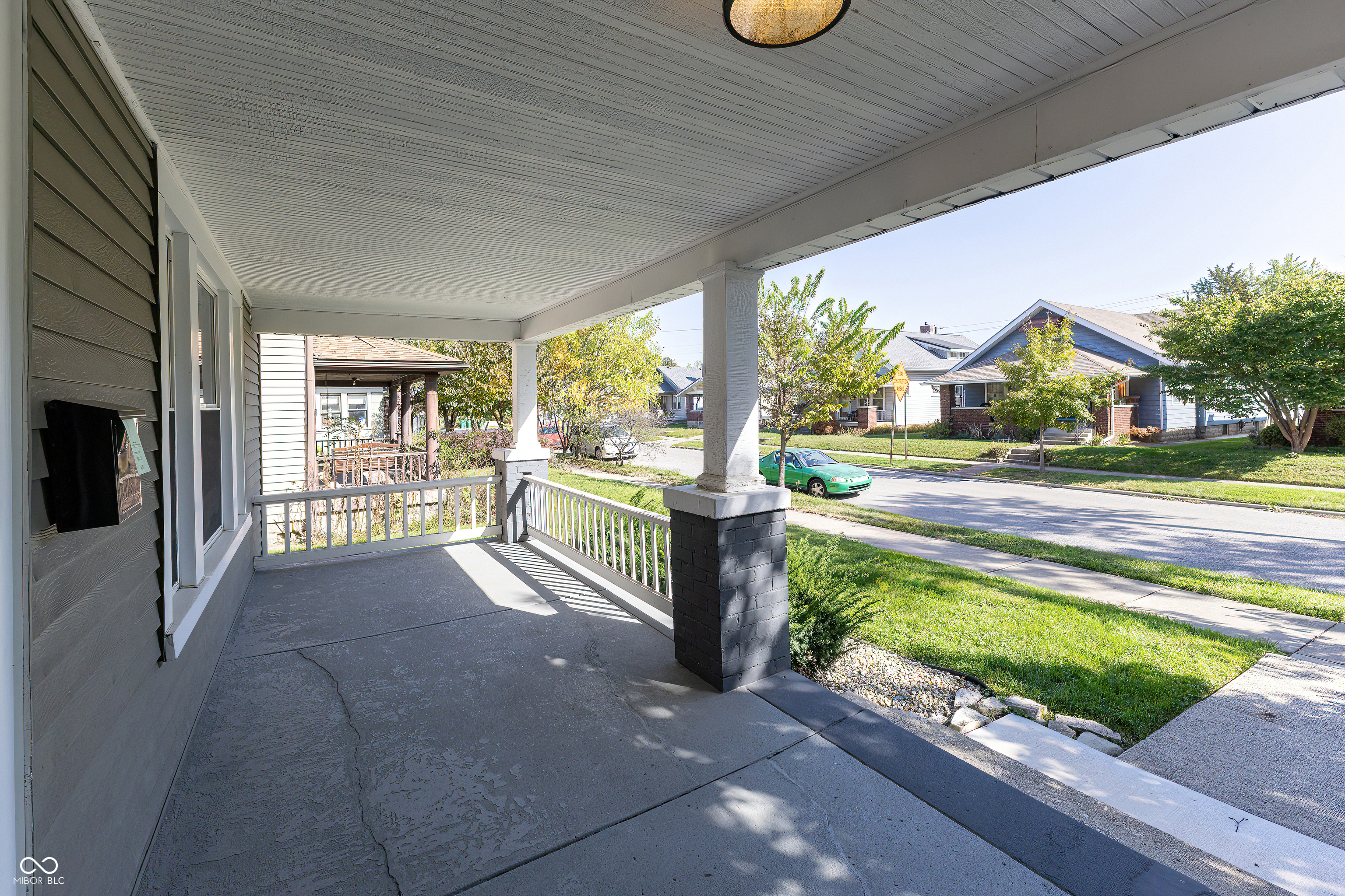 430 N Drexel Avenue