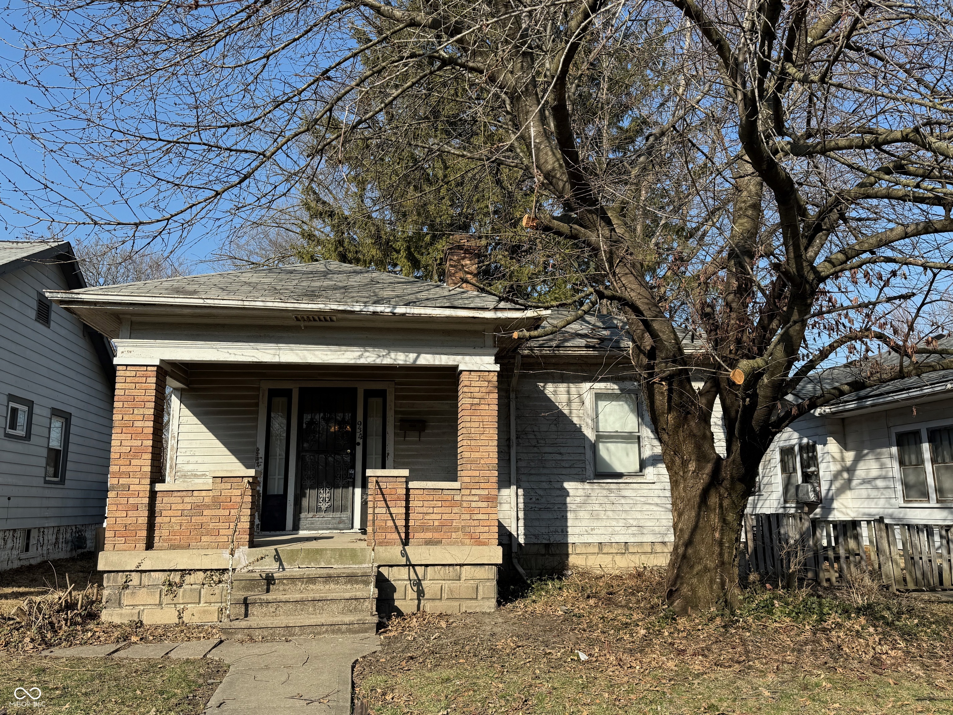 934 N Denny Street