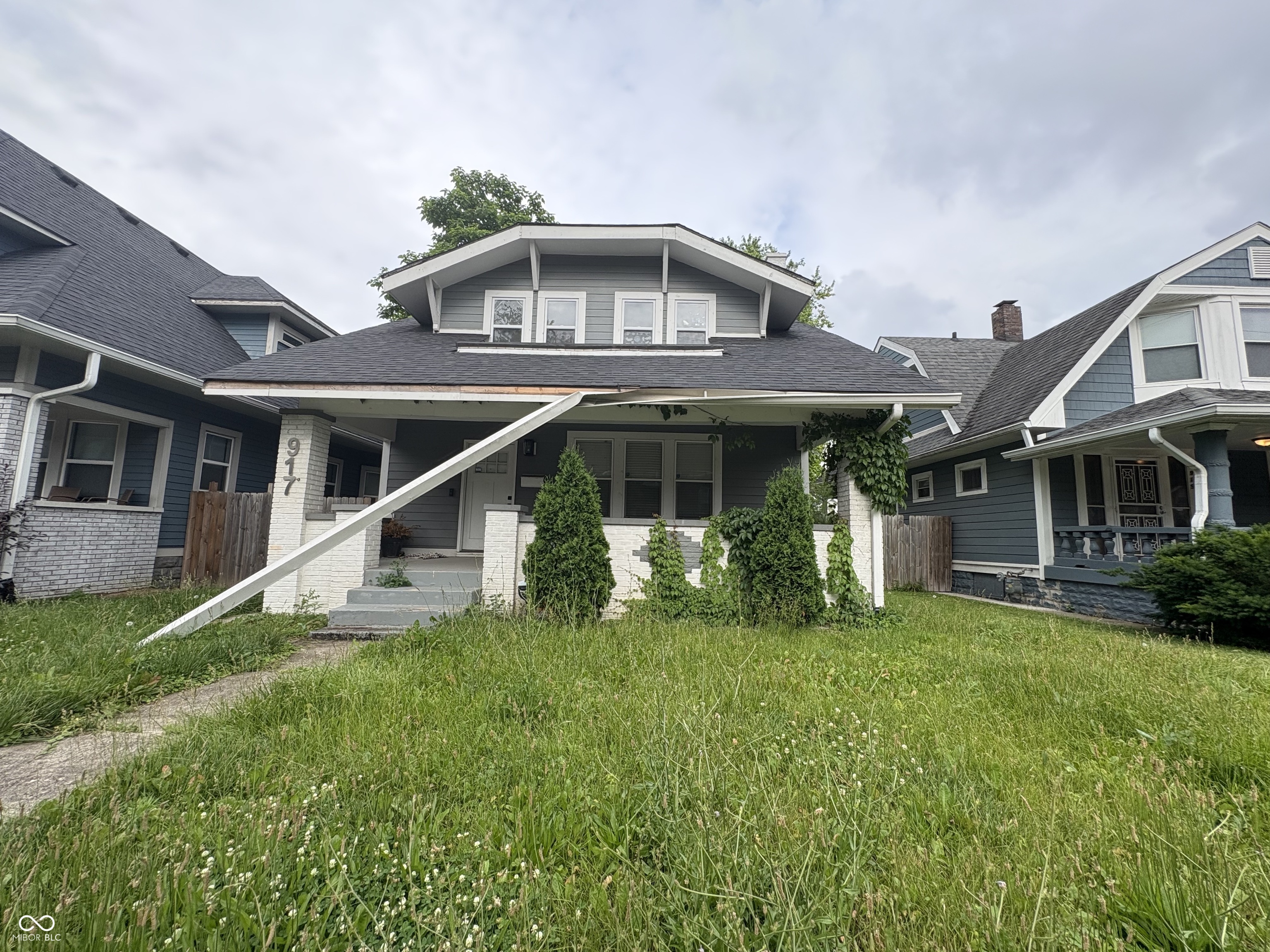 917 N Rural Street