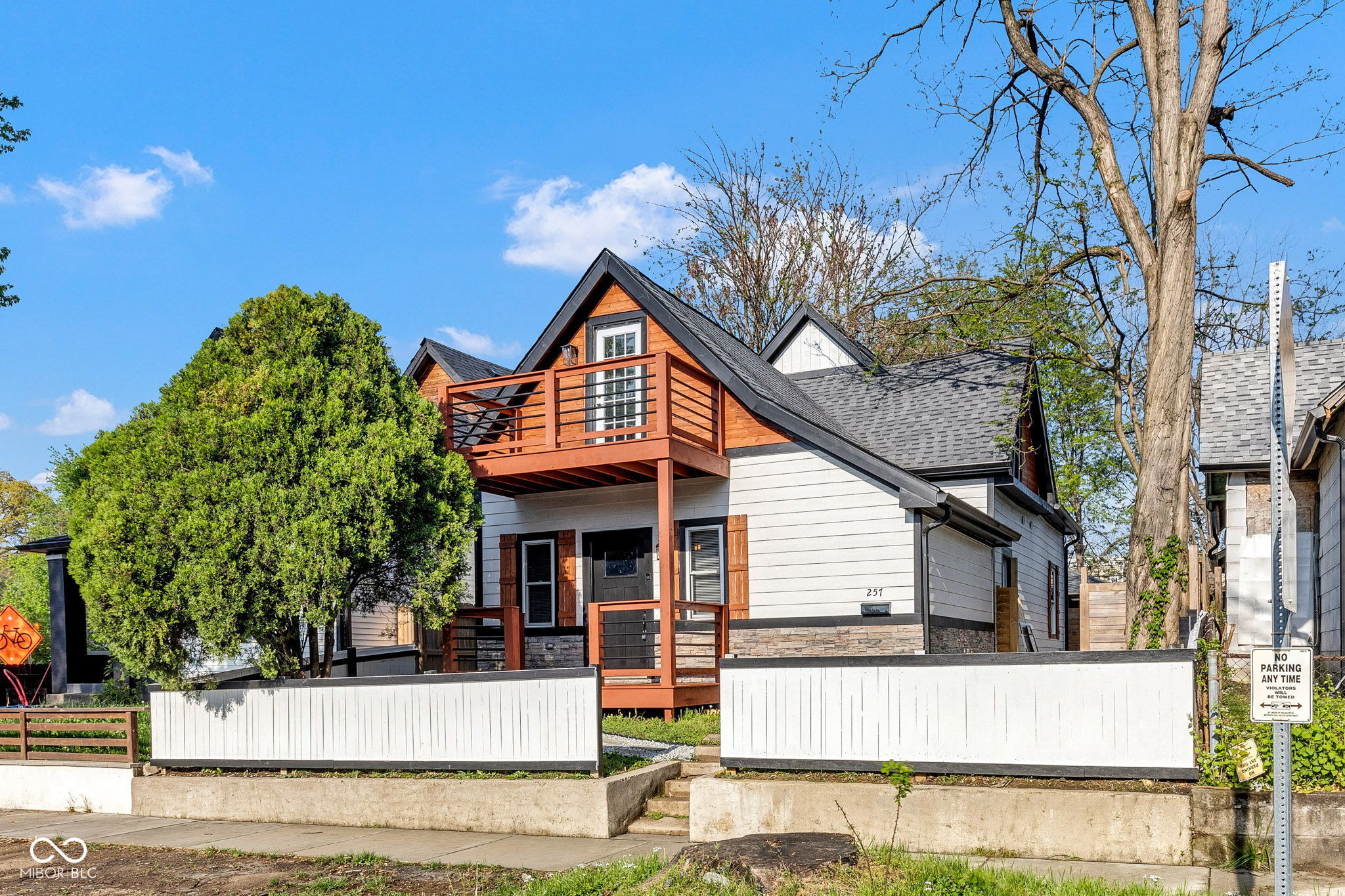 257 N Tacoma Avenue