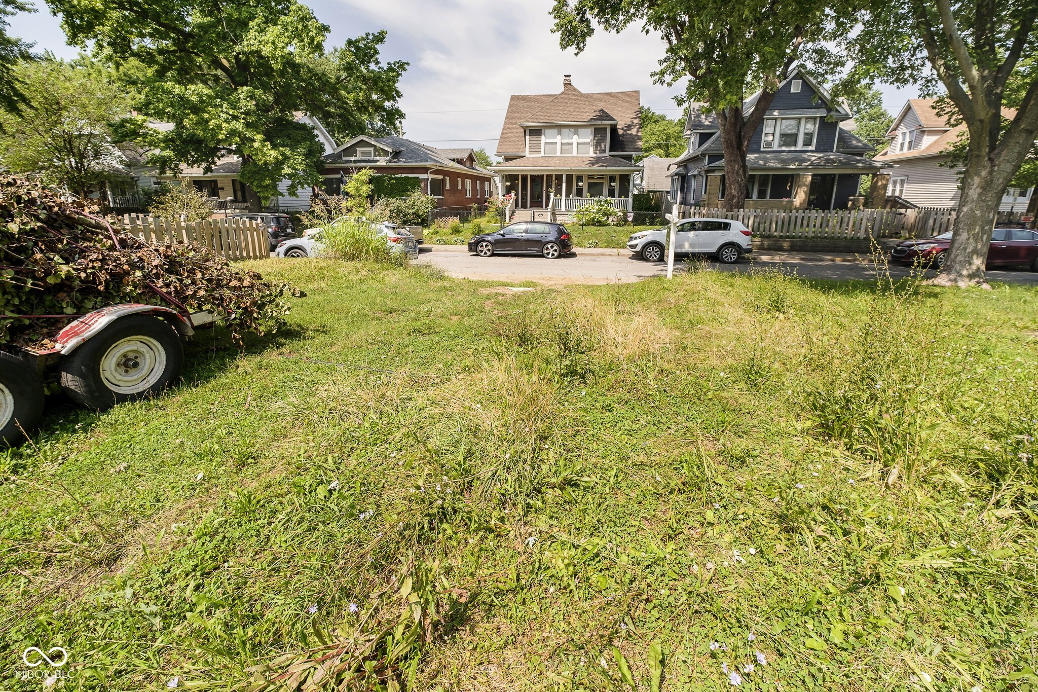 851 Eastern Avenue