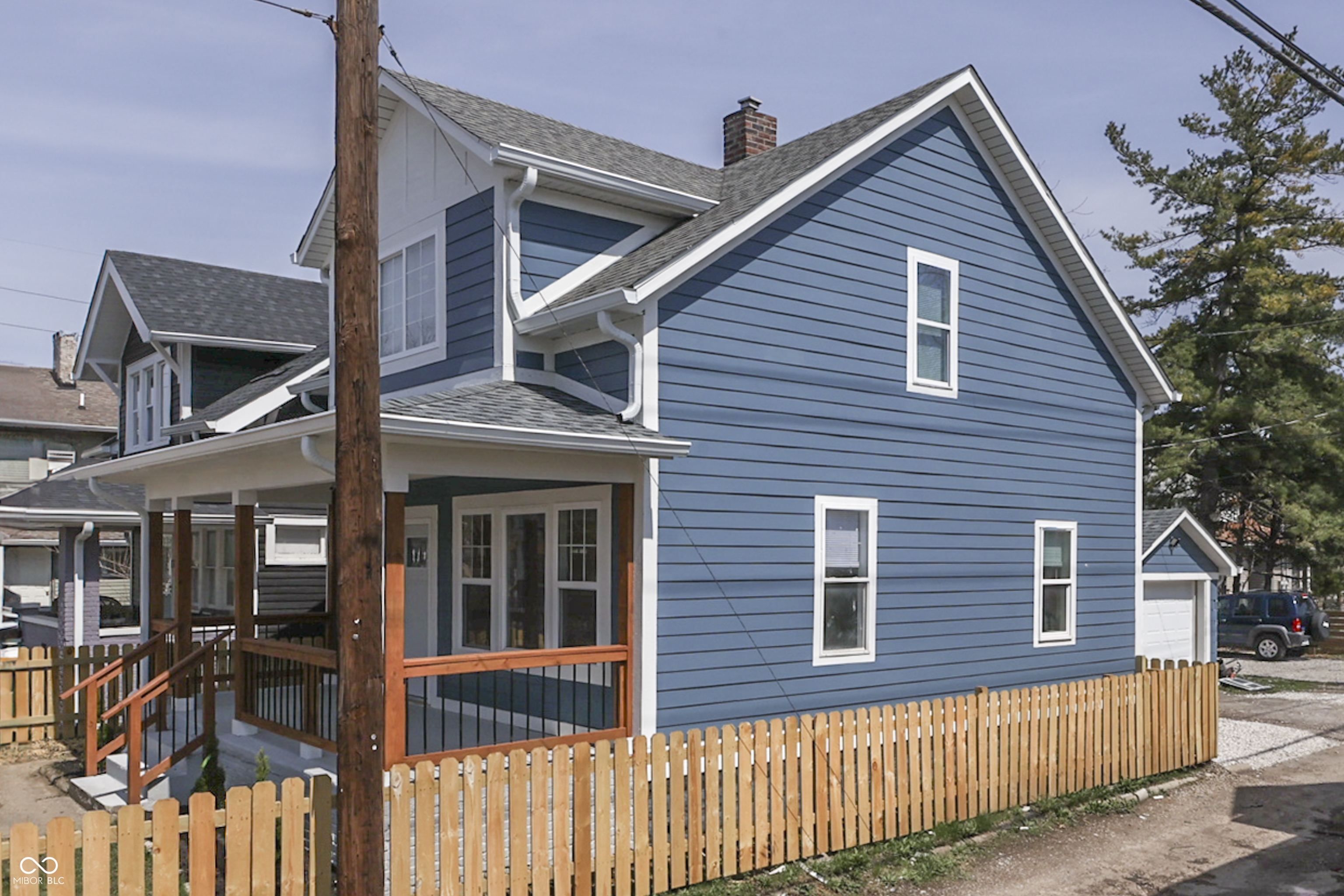 451 N Gray Street