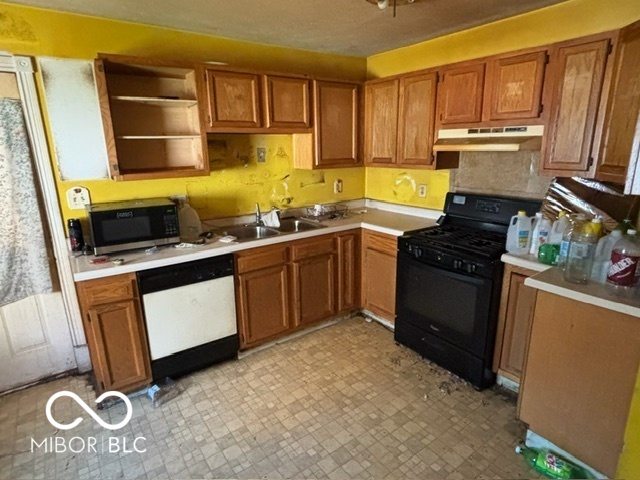 933 N Tuxedo Street