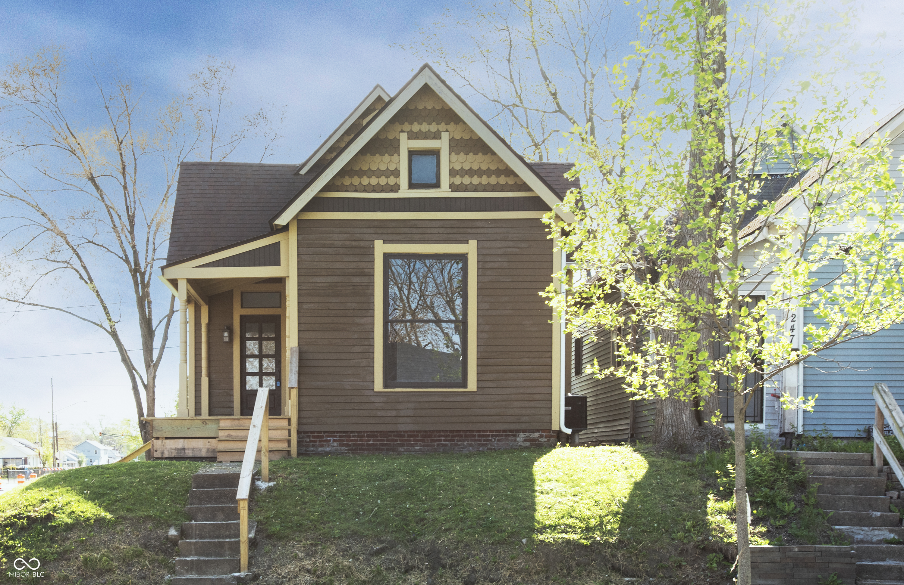 249 N Hamilton Avenue