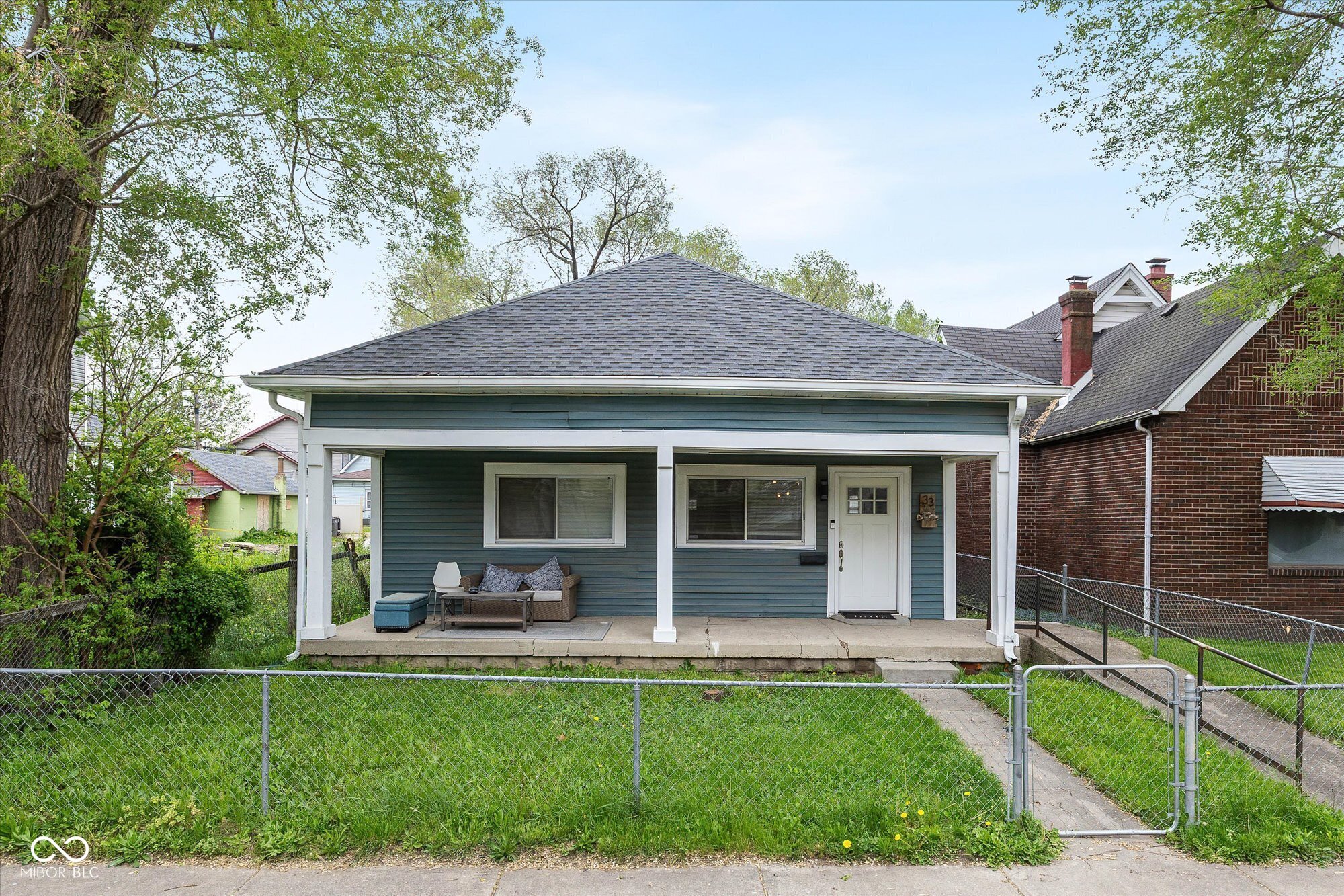 33 N Beville Avenue