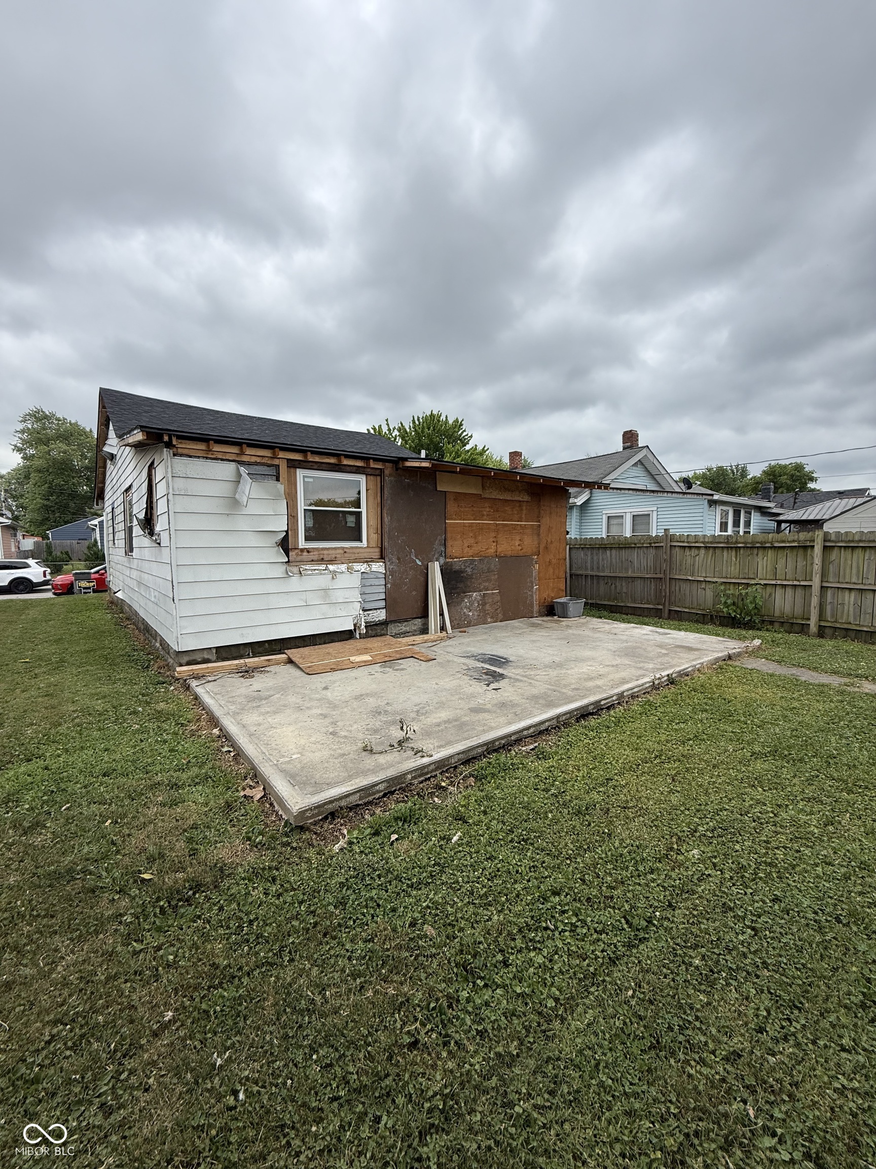 302 Villa Avenue