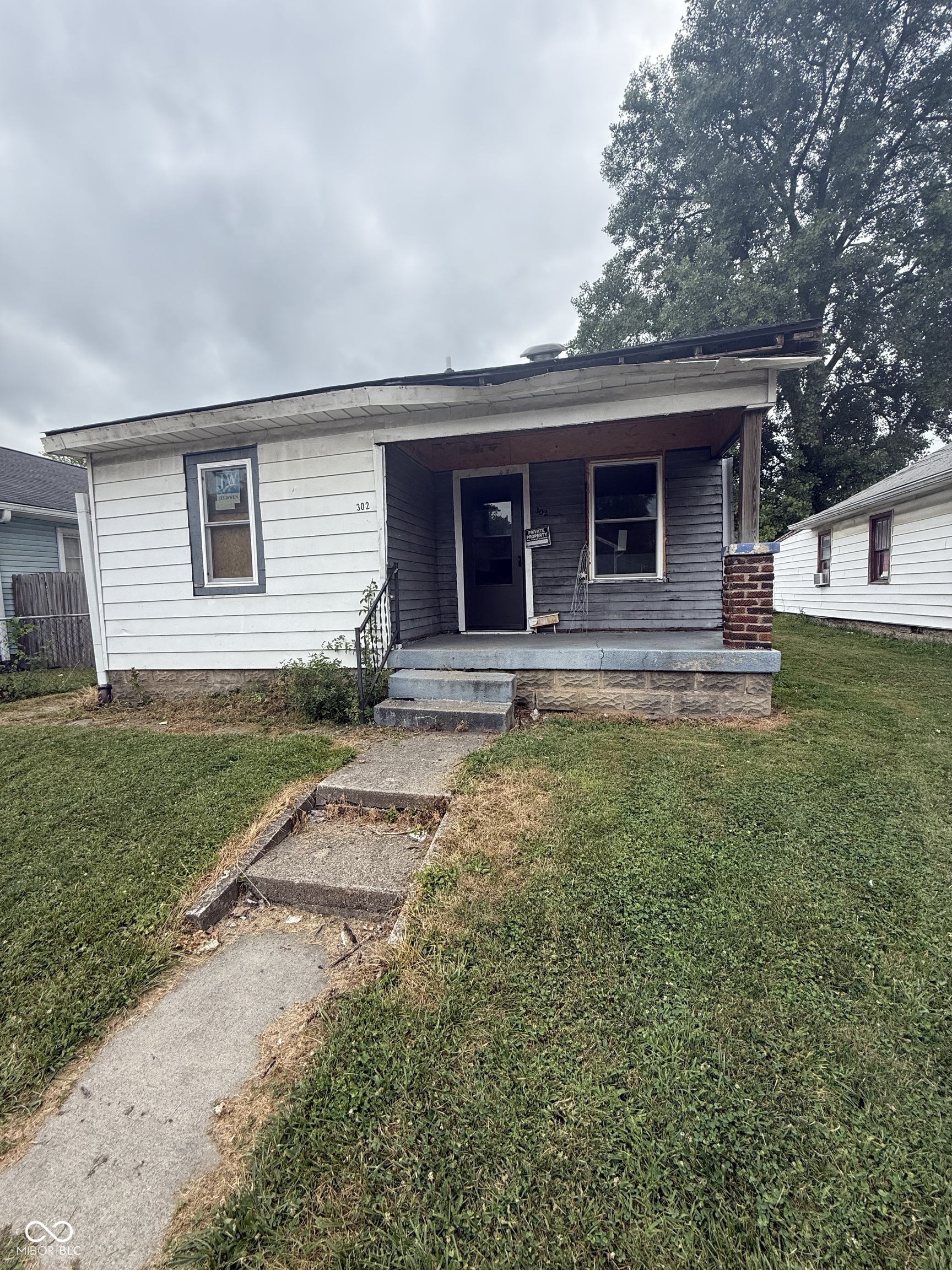 302 Villa Avenue