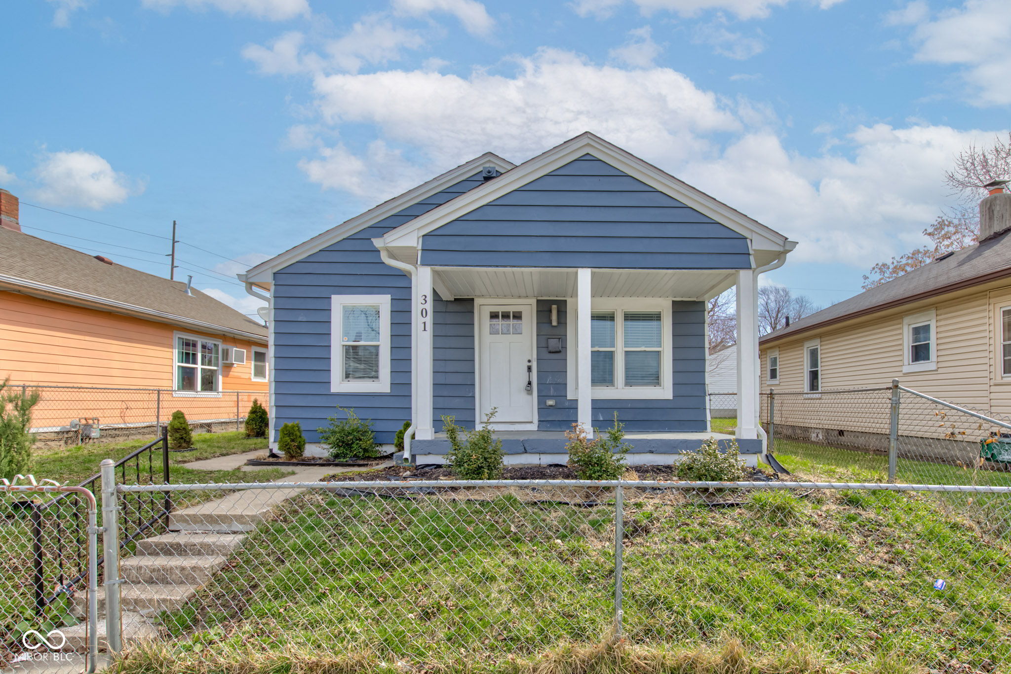 301 Villa Avenue