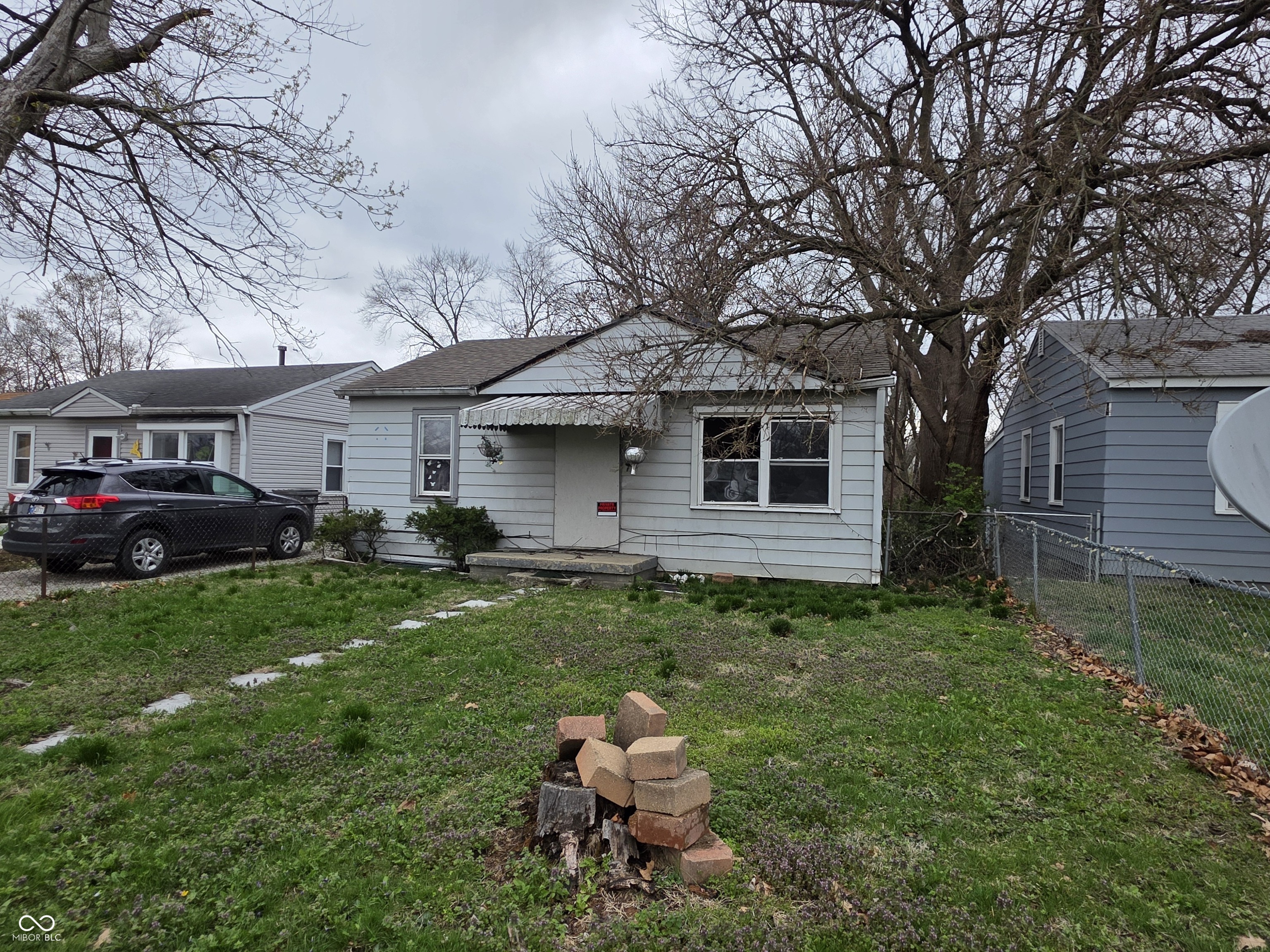 5842 Greenfield Avenue