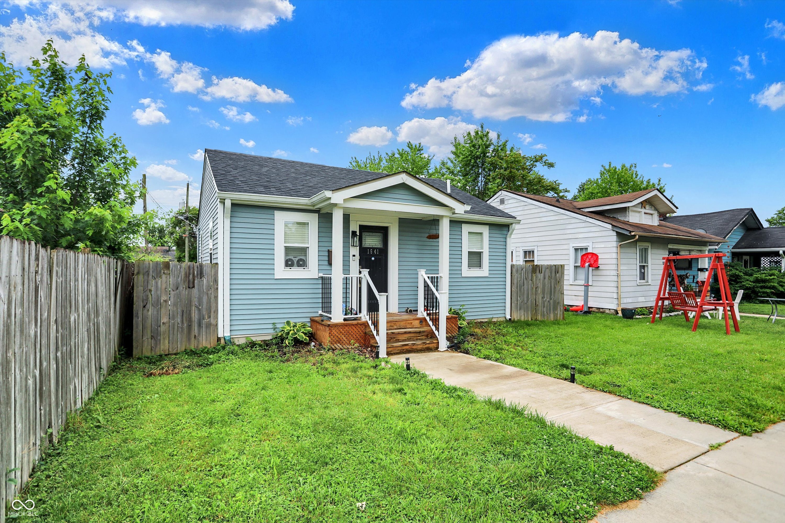 1641 Iowa Street