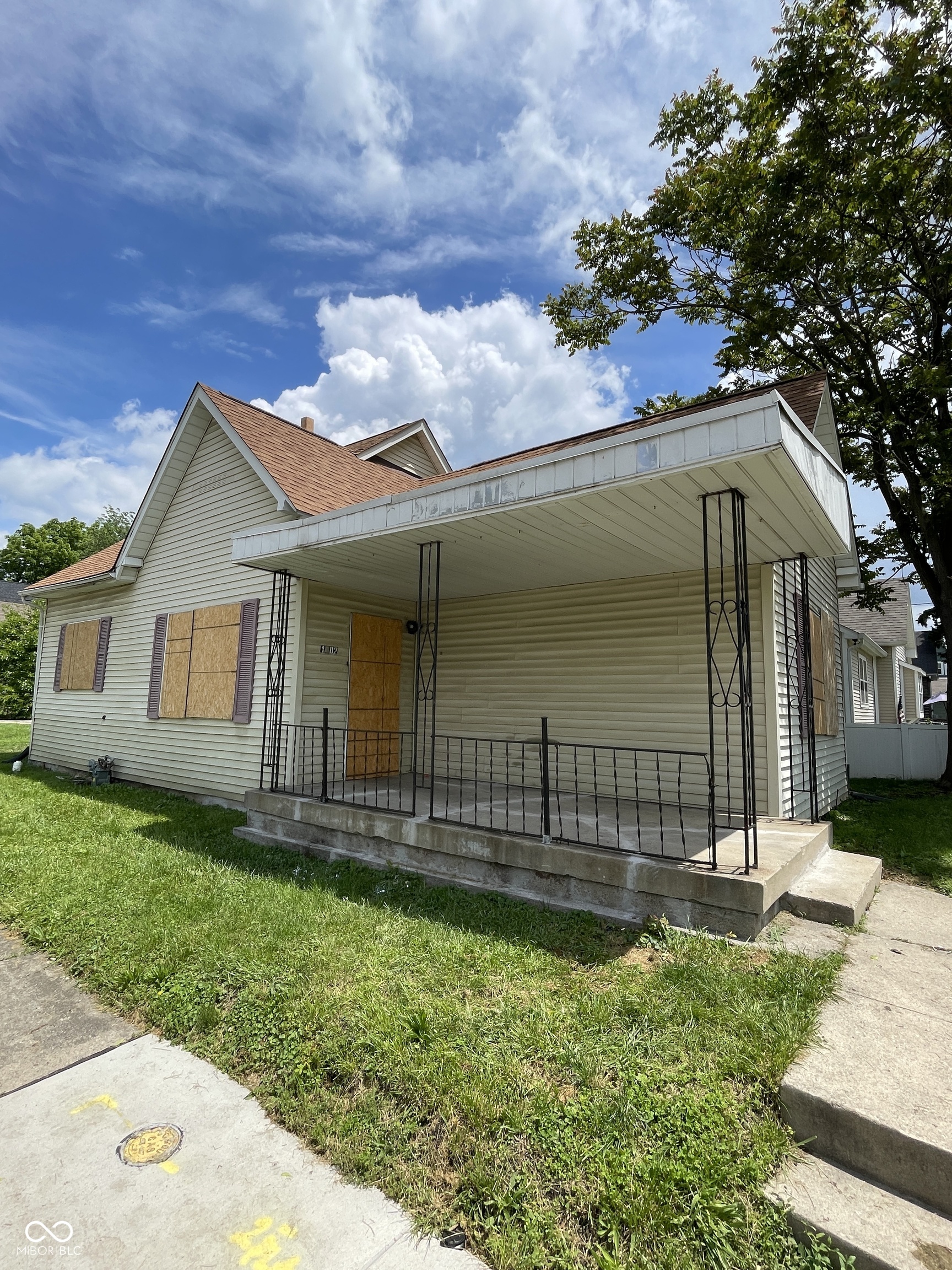 1902 Orange Street