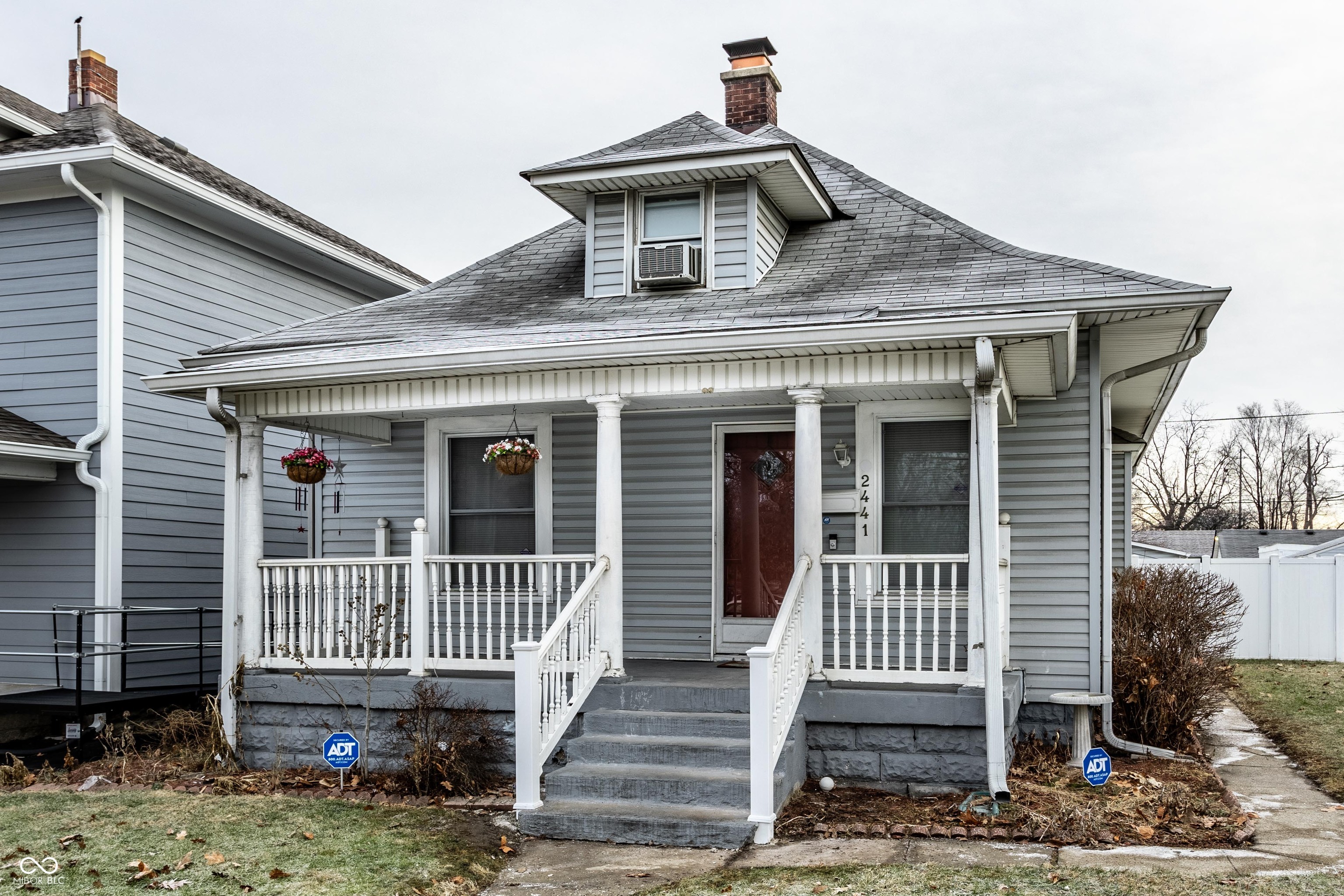 2441 Shelby Street
