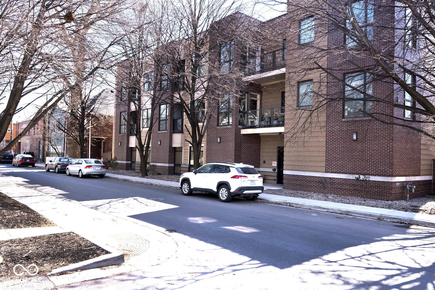 233 E St Joseph Street